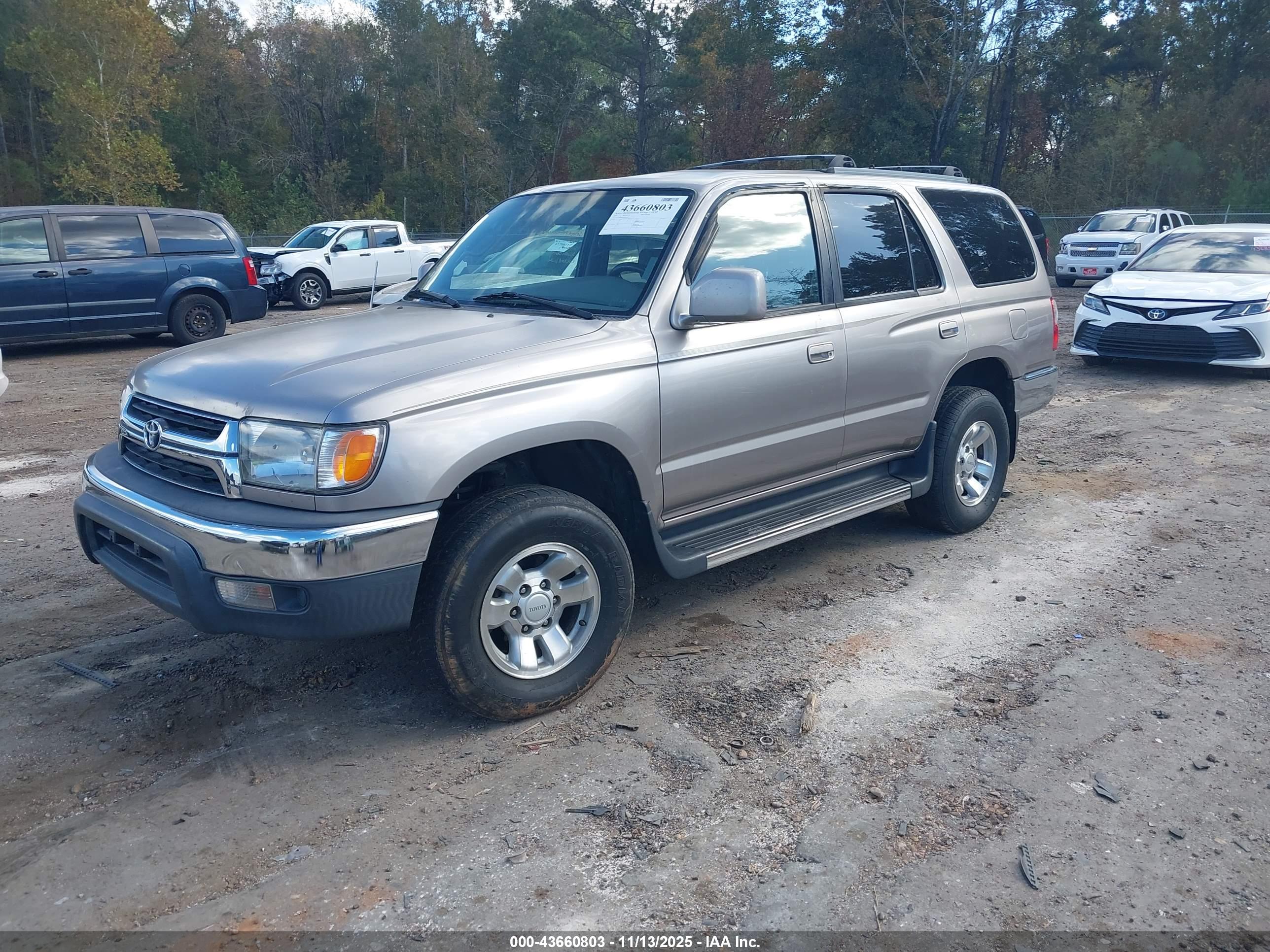 TOYOTA 4RUNNER image 2