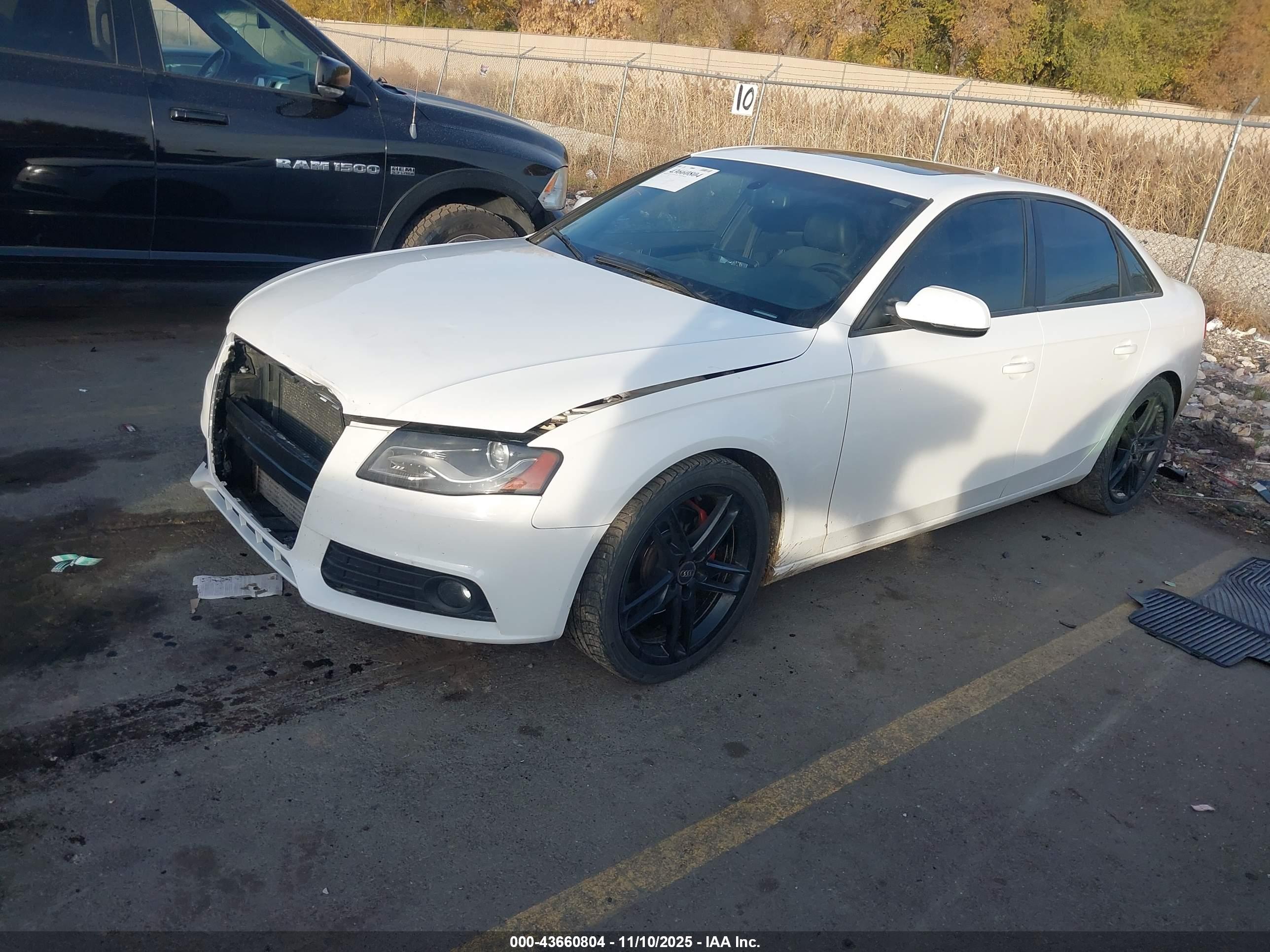 AUDI A4 image 2