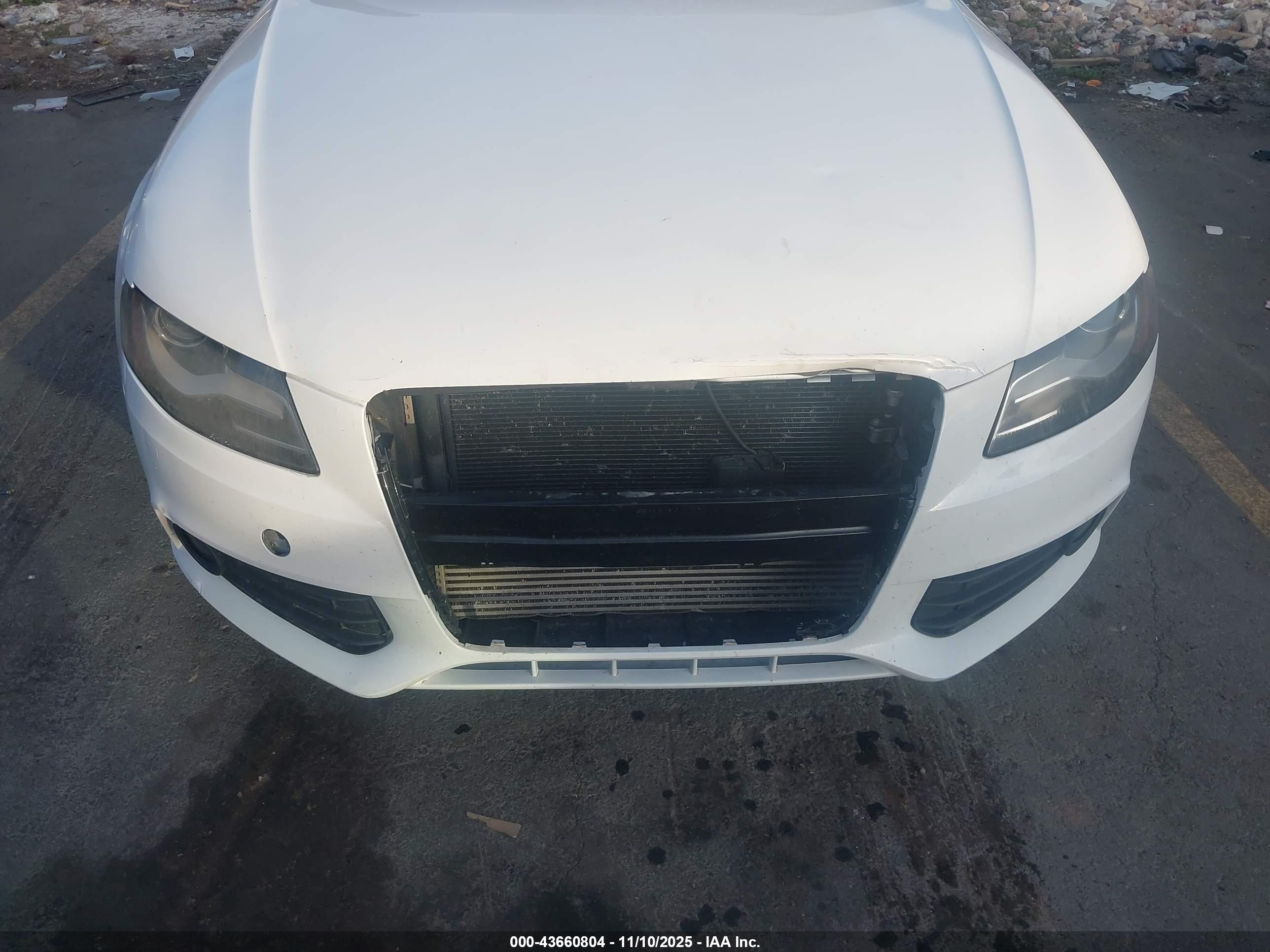AUDI A4 image 6