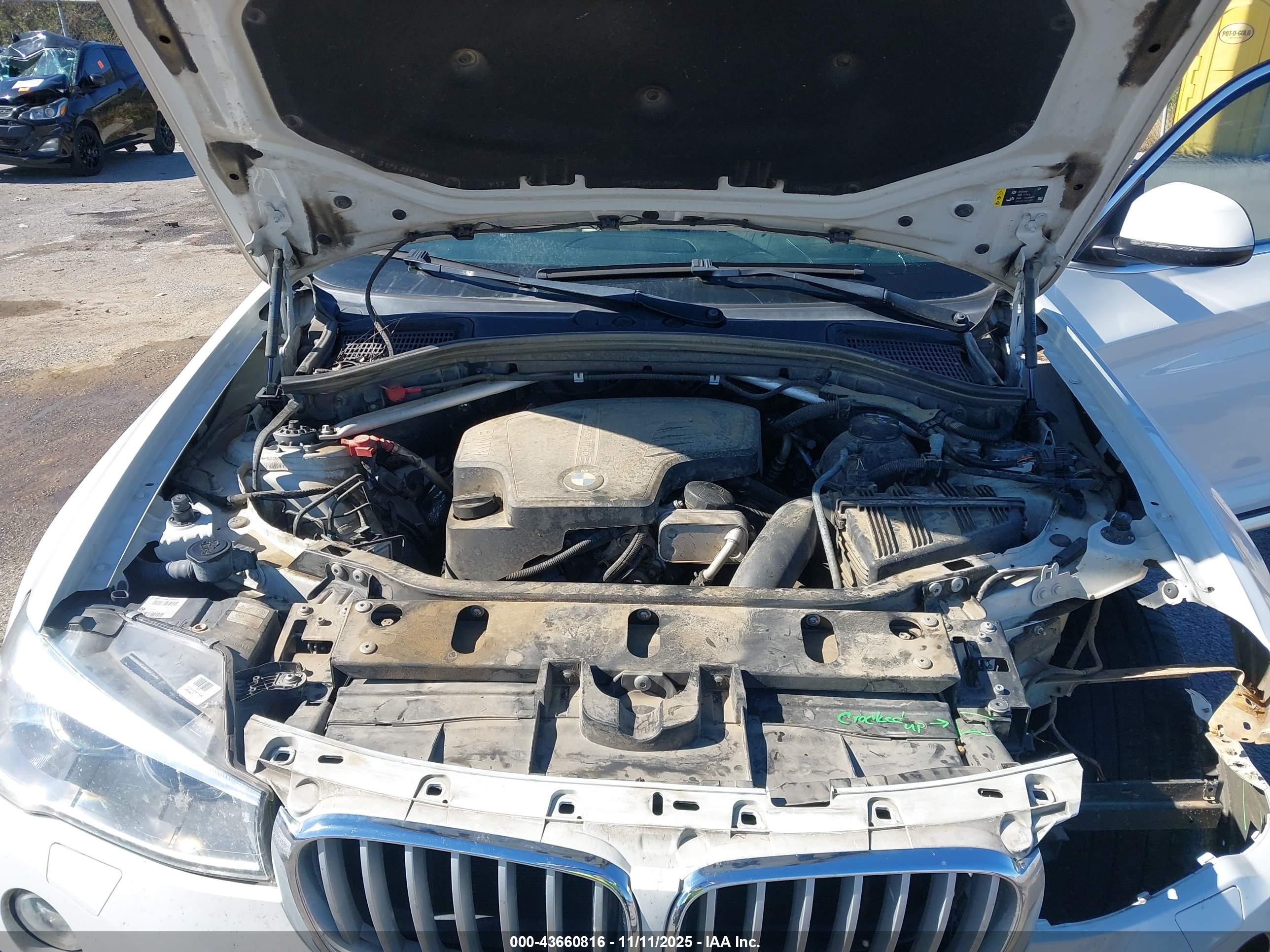 BMW X4 image 10