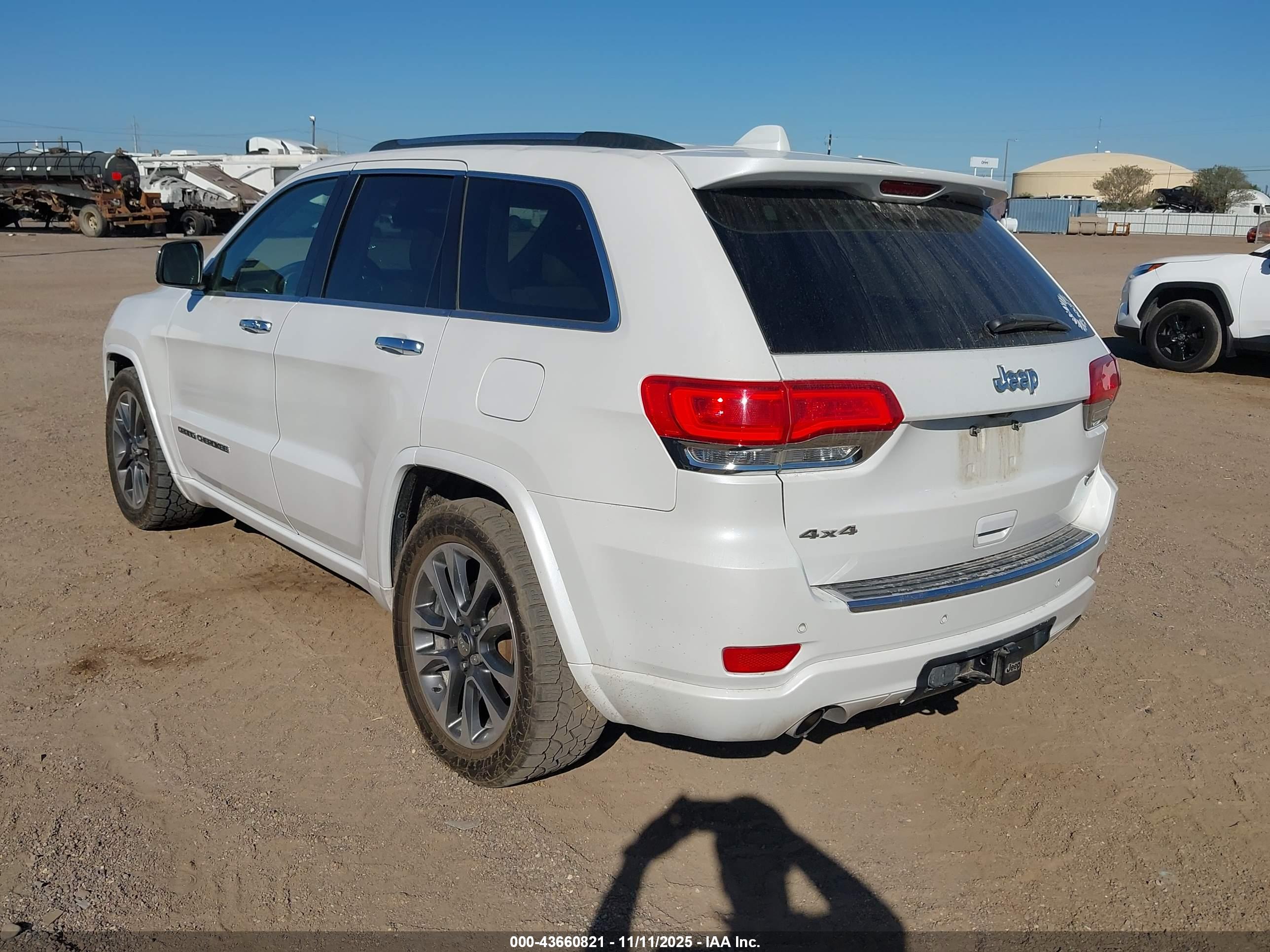 JEEP GRAND image 3
