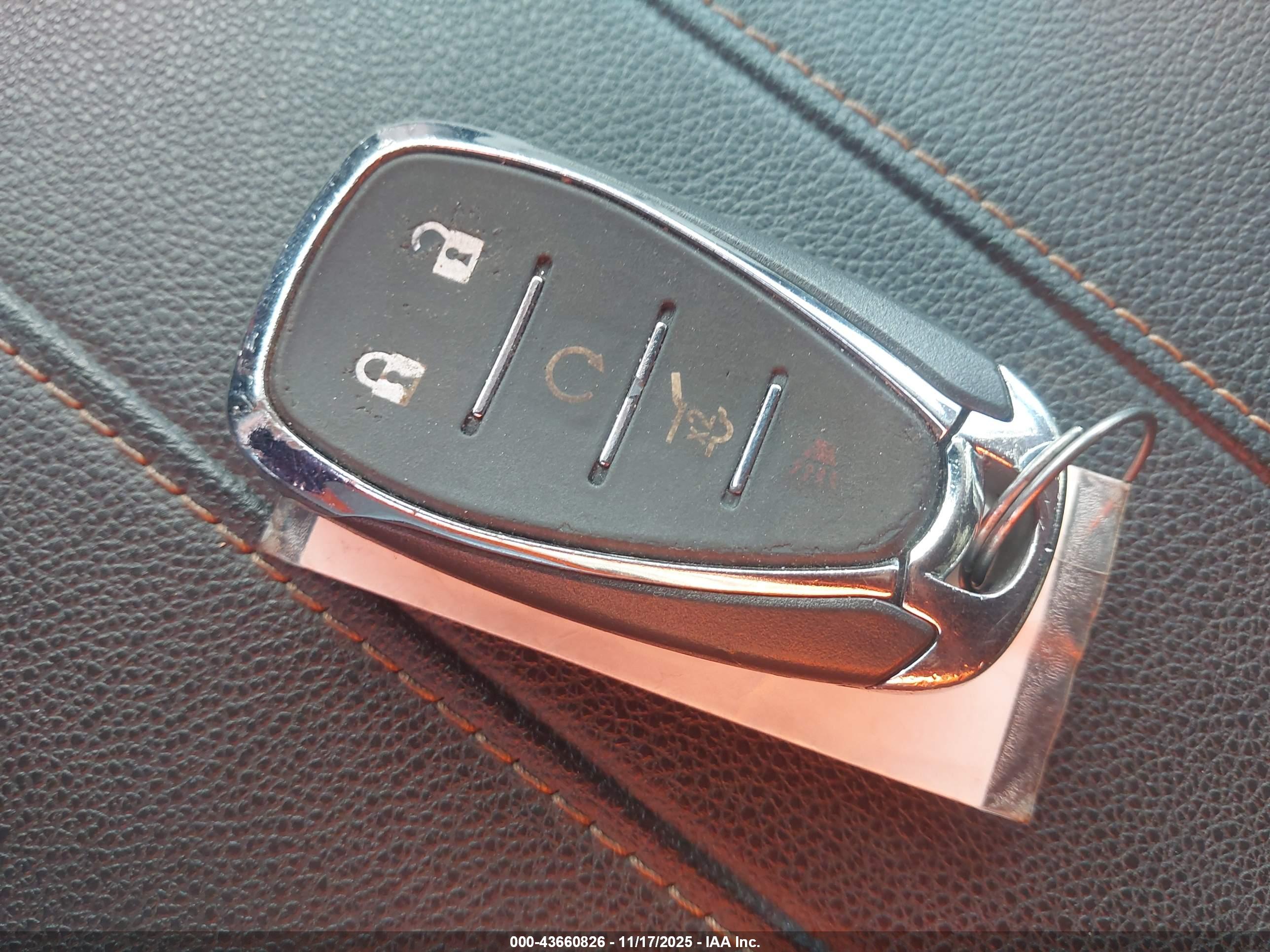 CHEVROLET TRAVERSE image 11