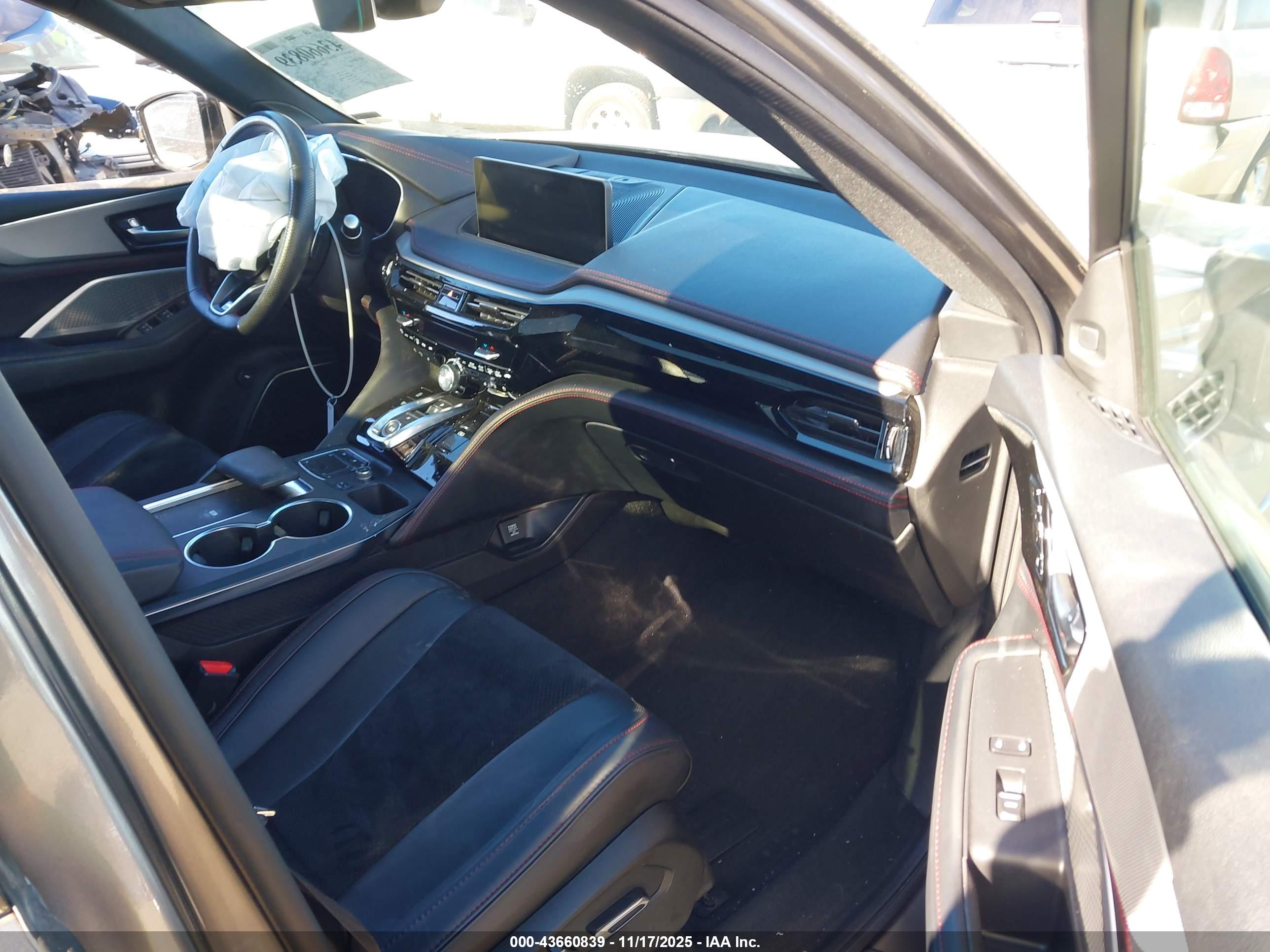 ACURA MDX image 5