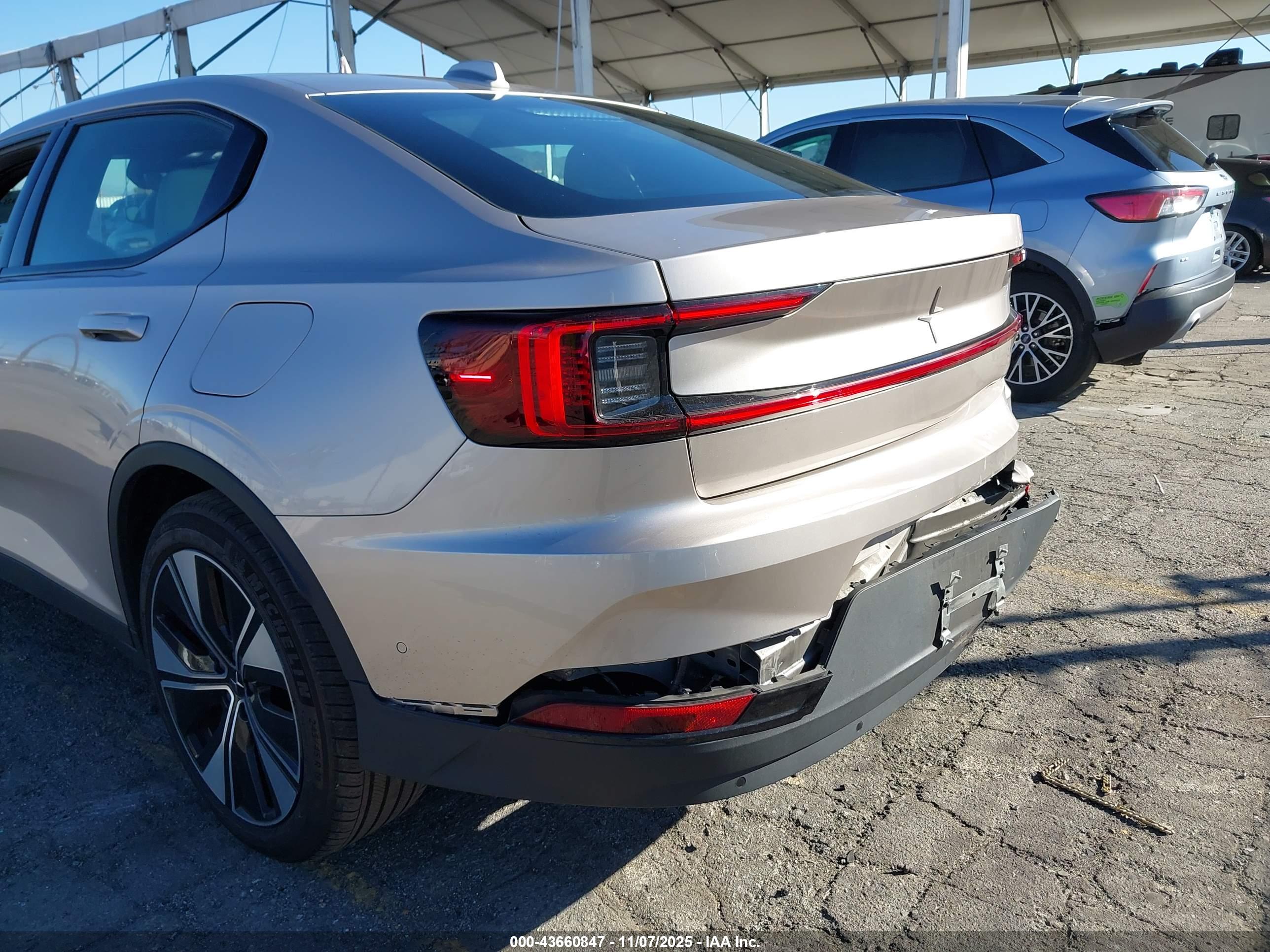 POLESTAR 2 image 6
