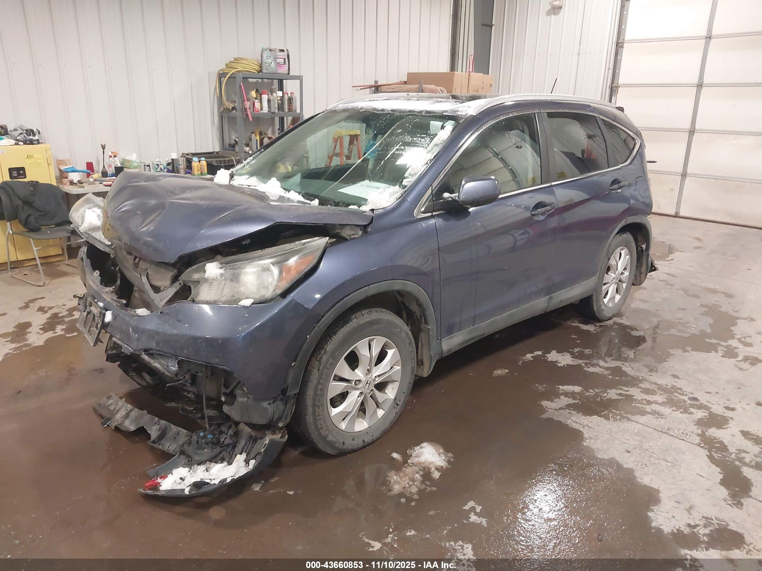 HONDA CR-V image 2