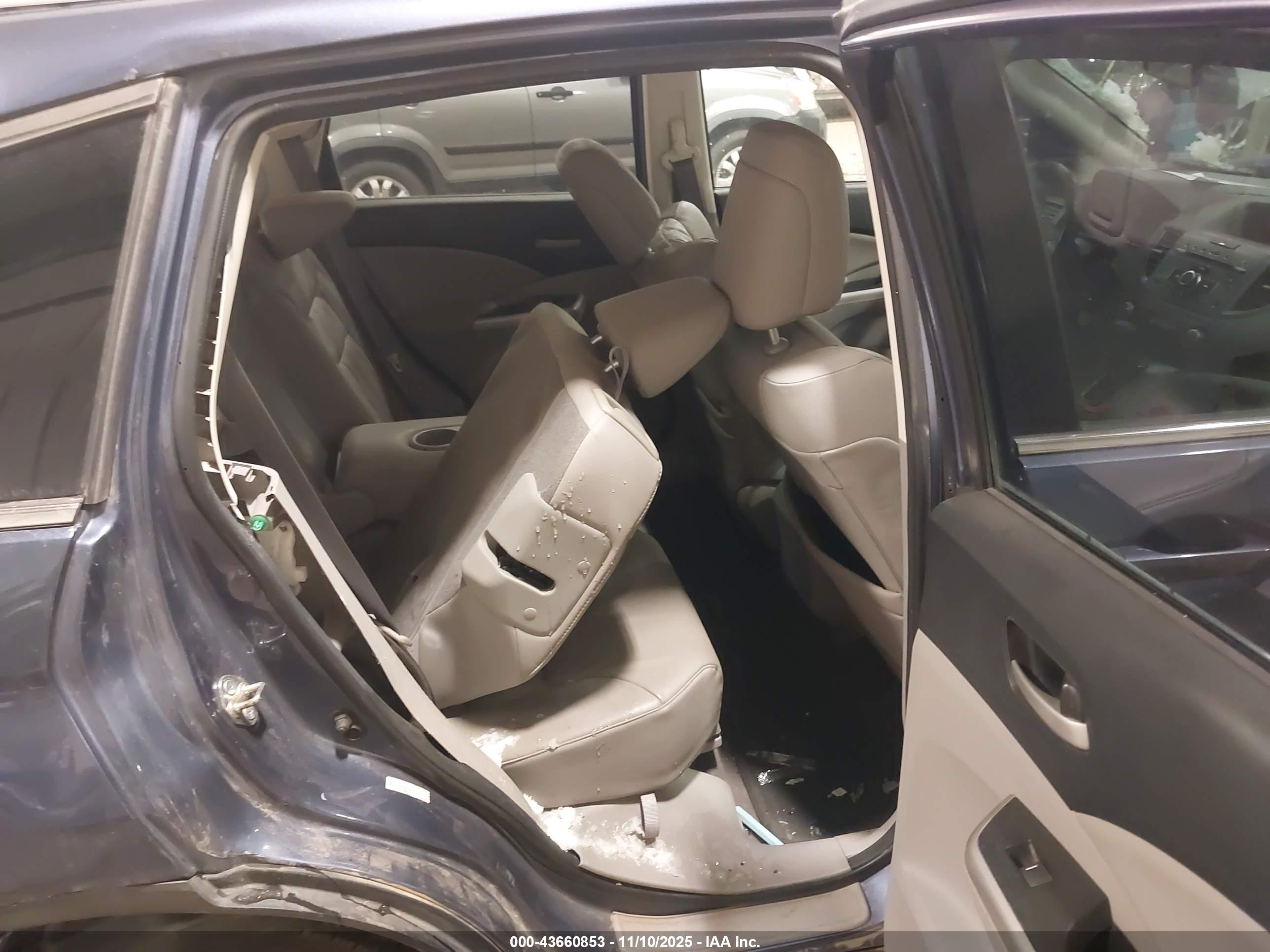 HONDA CR-V image 8