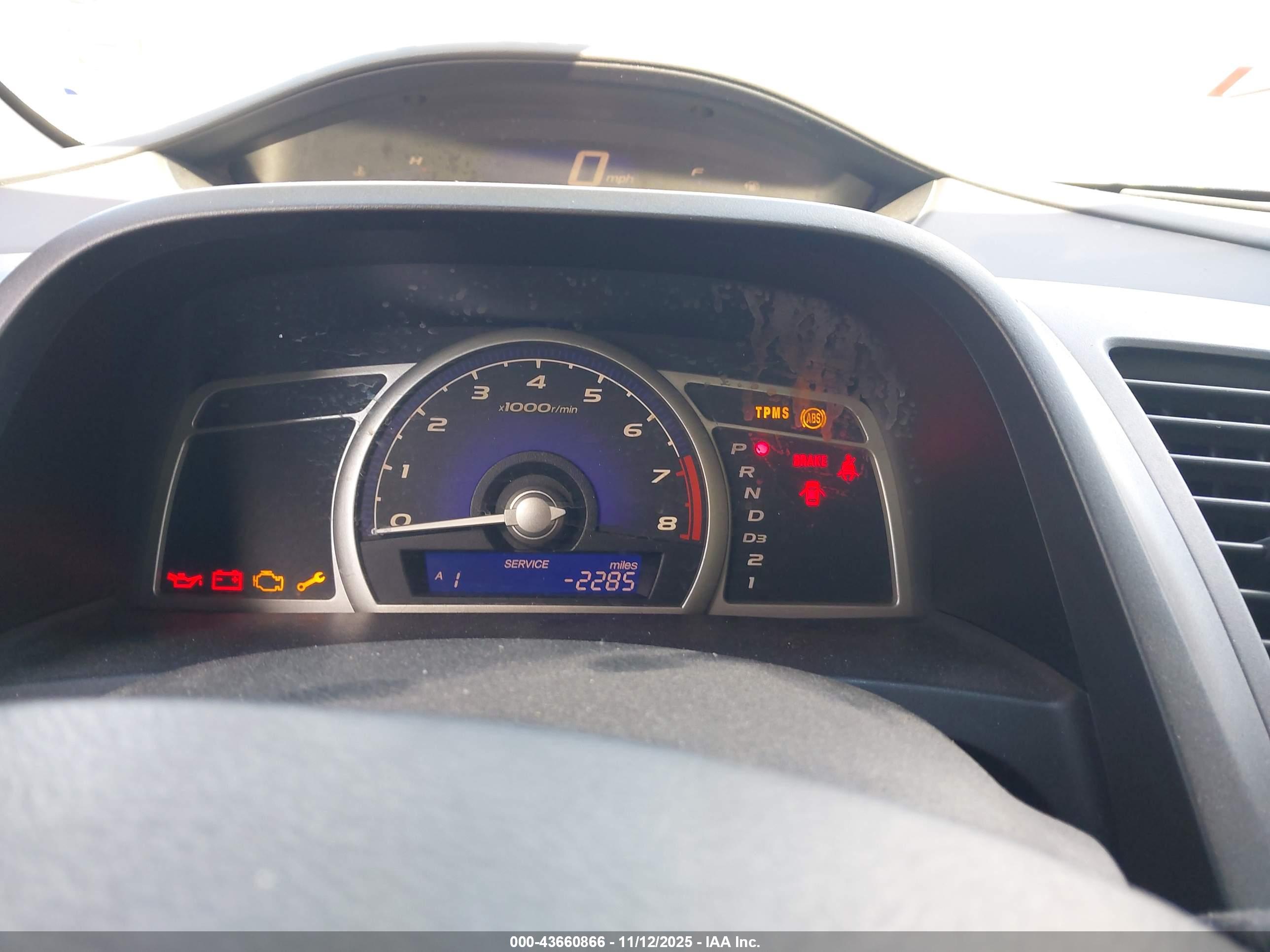 HONDA CIVIC image 7