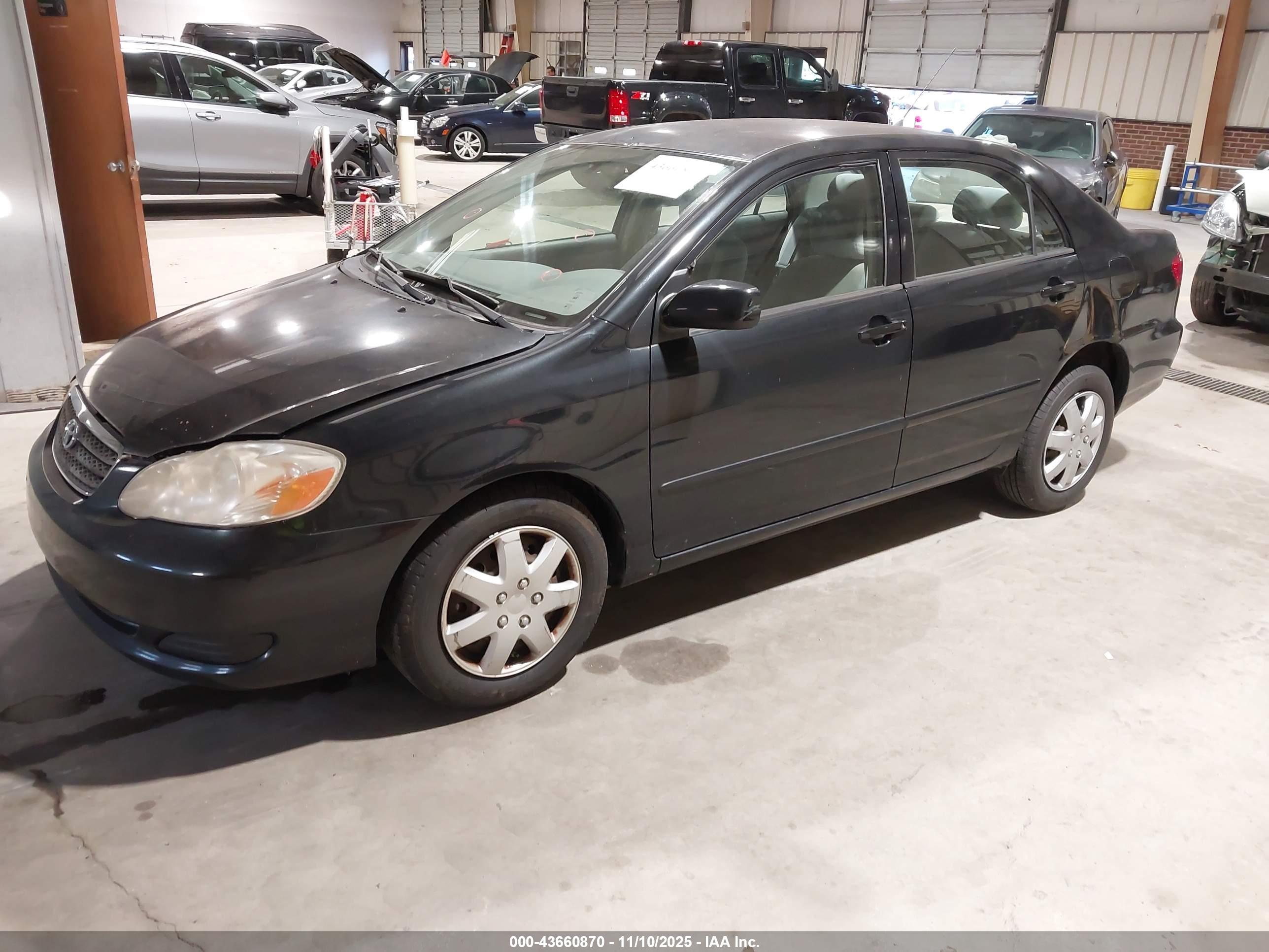 TOYOTA COROLLA image 2