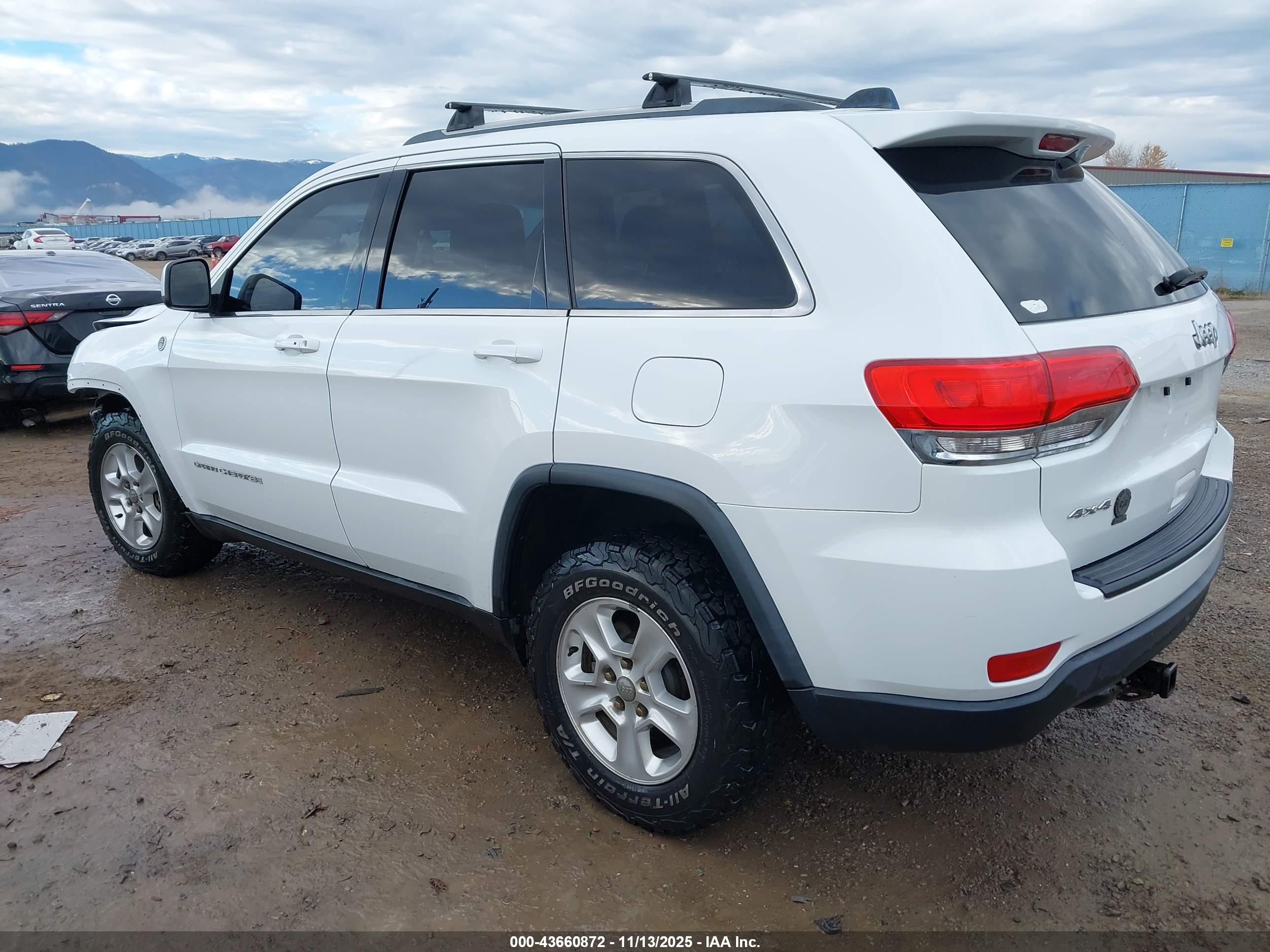 JEEP GRAND image 3