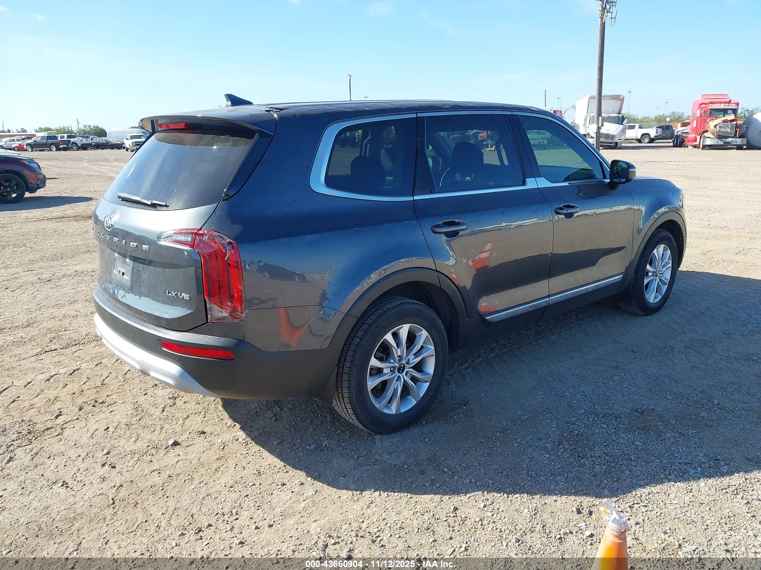 KIA TELLURIDE image 4