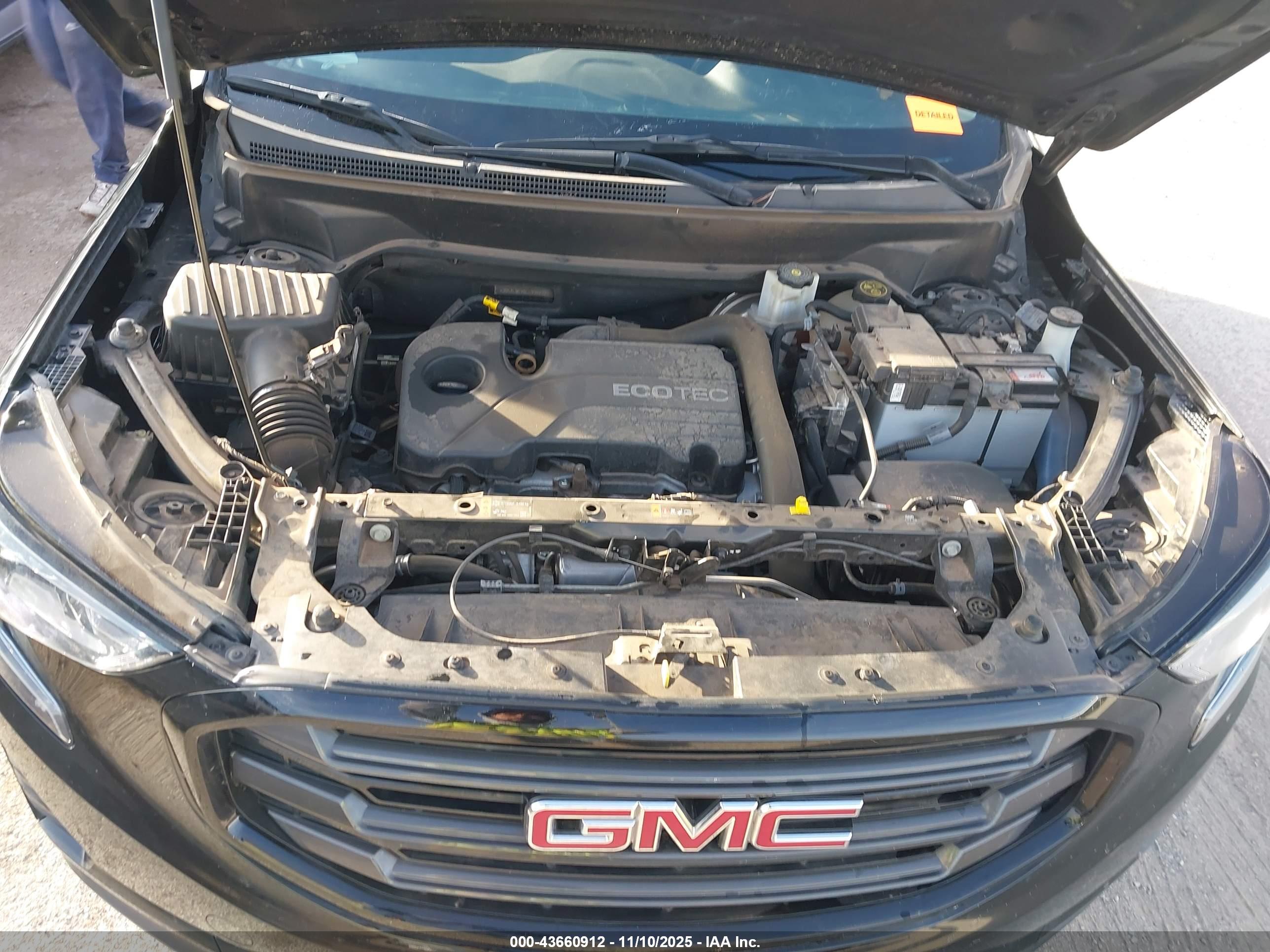 GMC TERRAIN image 10