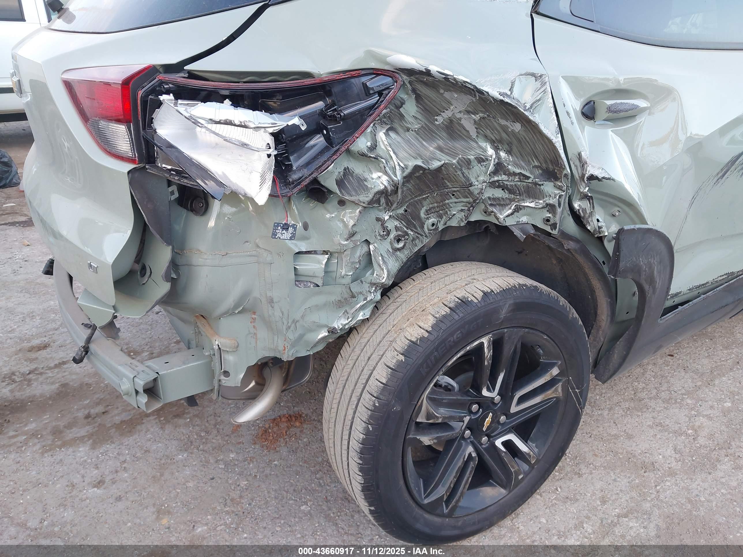 CHEVROLET TRAILBLAZER image 6