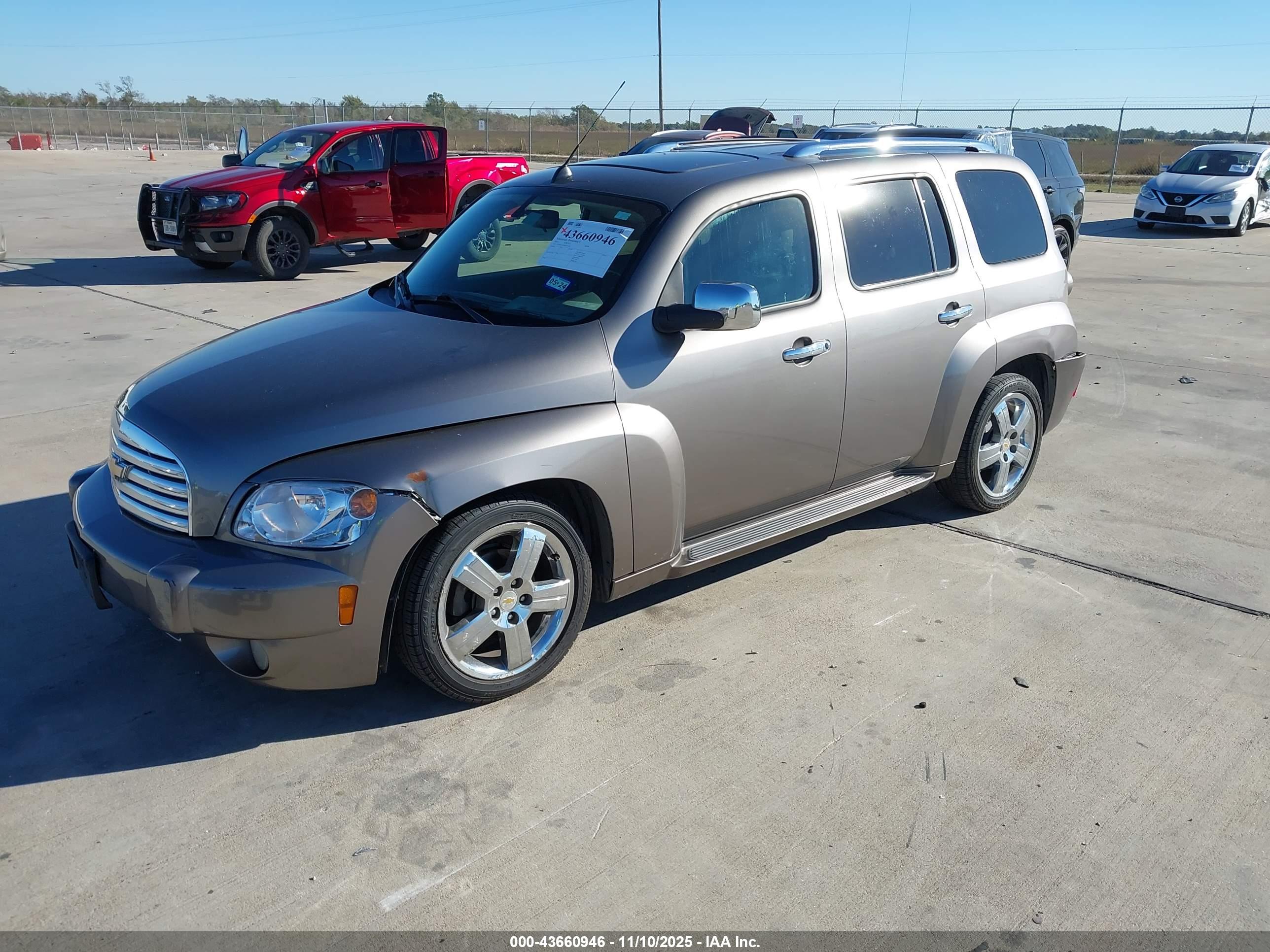 CHEVROLET HHR image 2