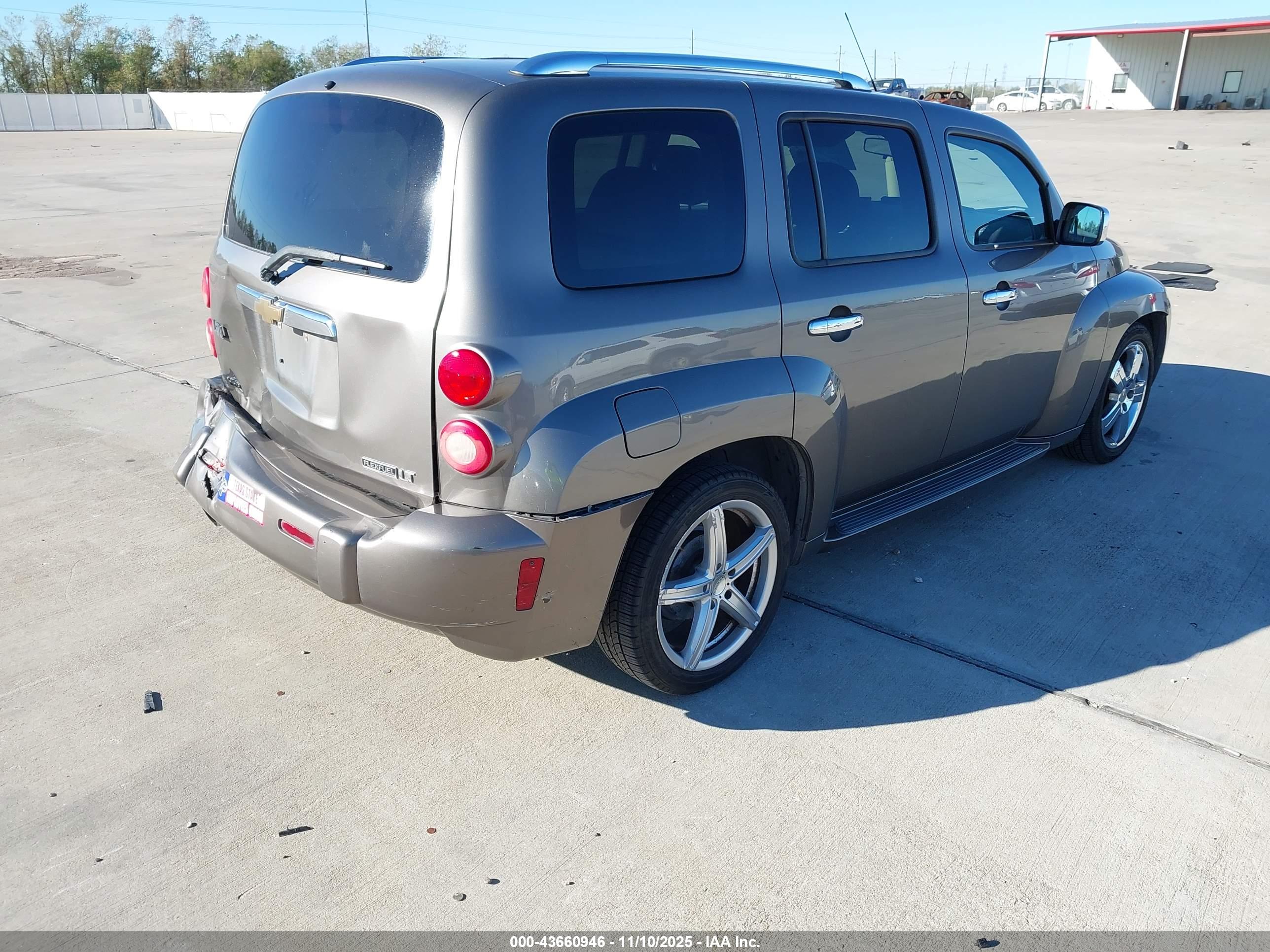 CHEVROLET HHR image 4