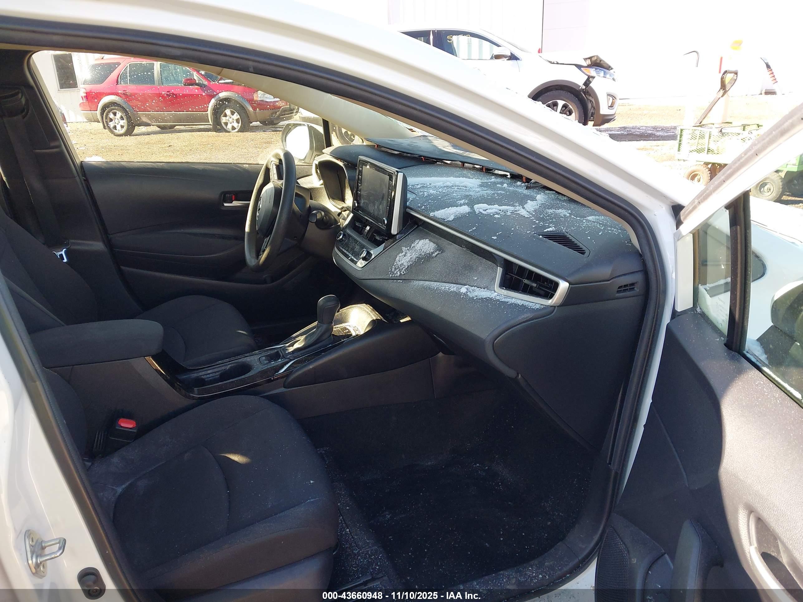 TOYOTA COROLLA image 5