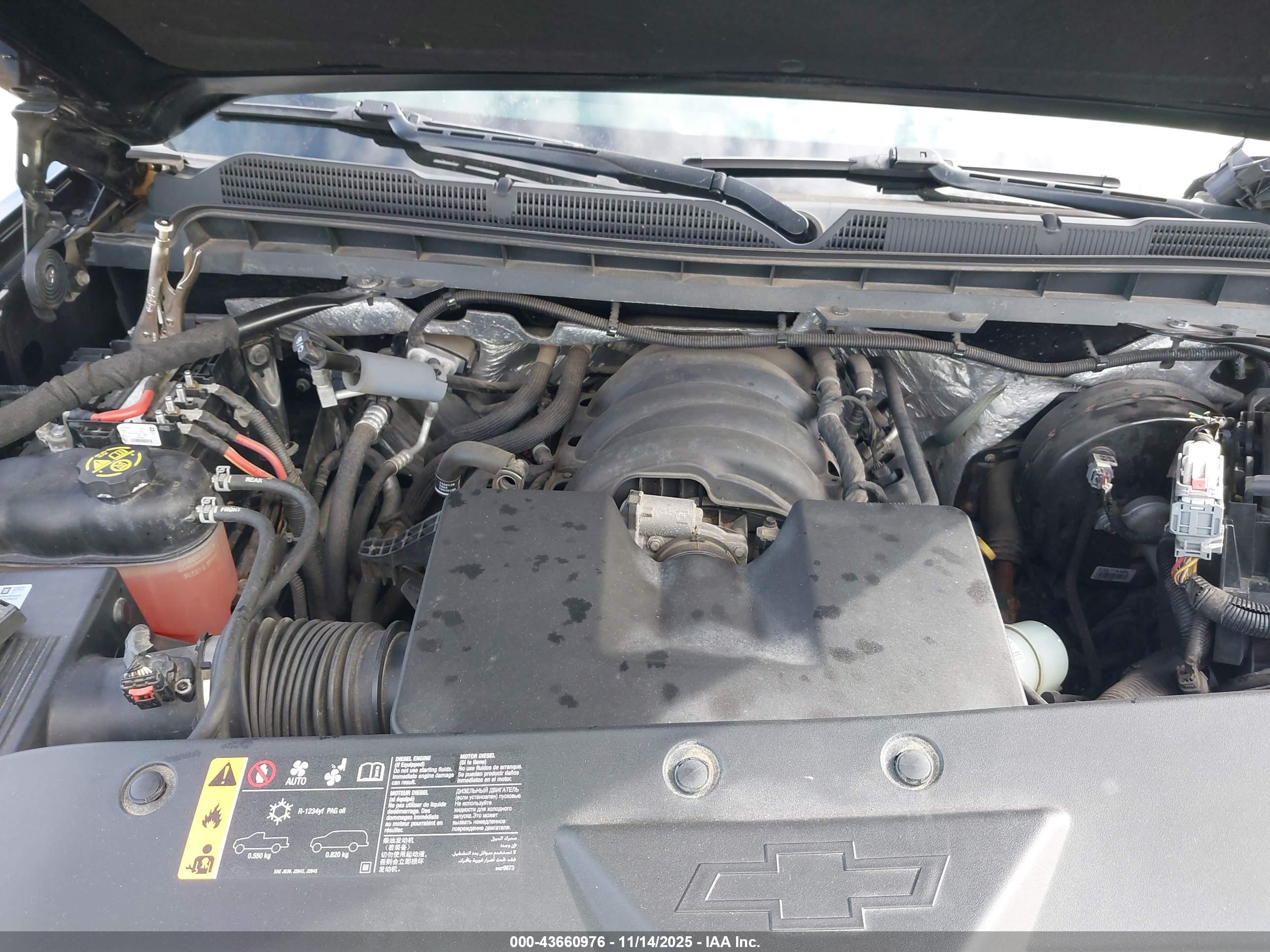 CHEVROLET SILVERADO image 10