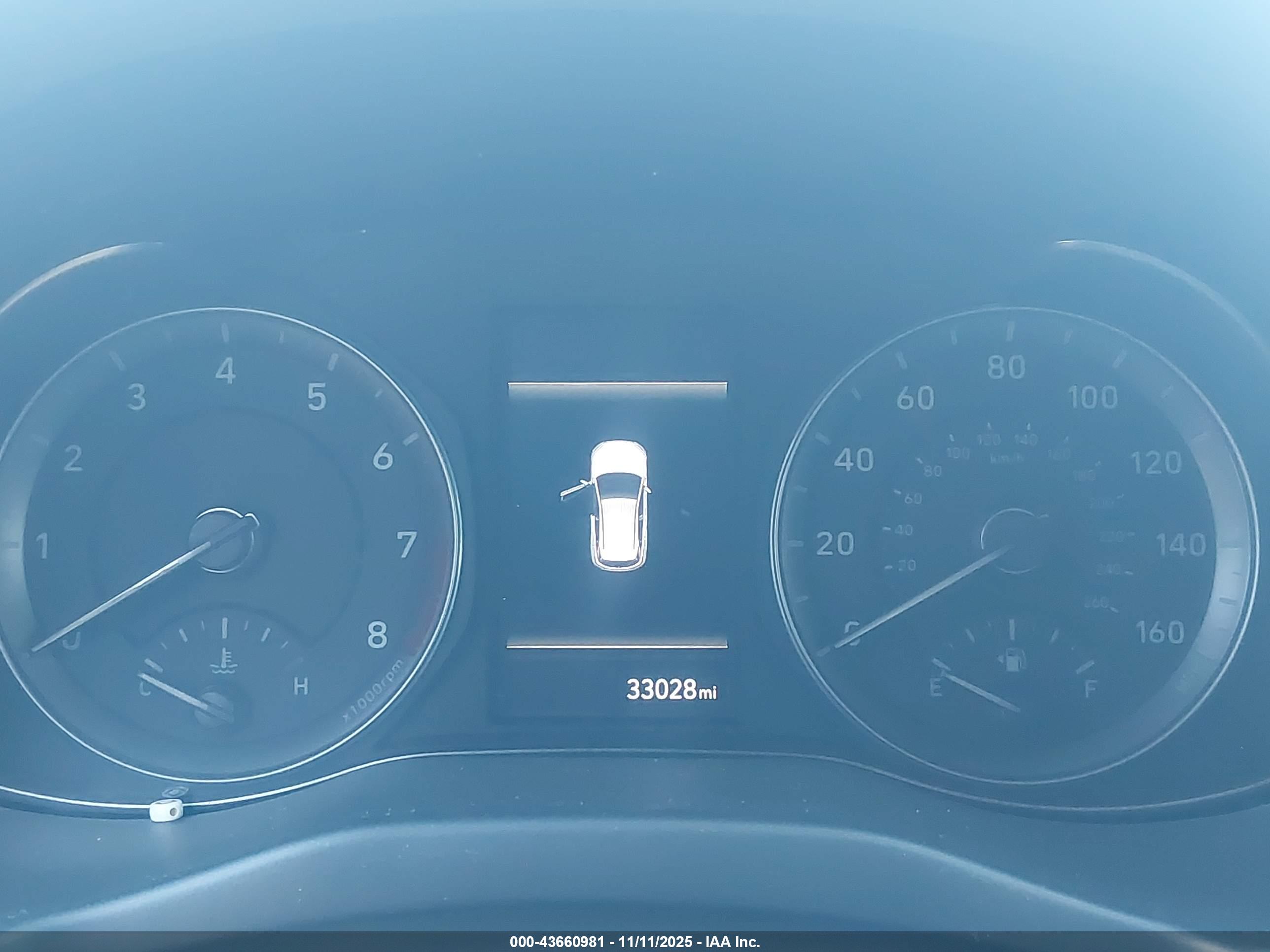 HYUNDAI KONA image 7