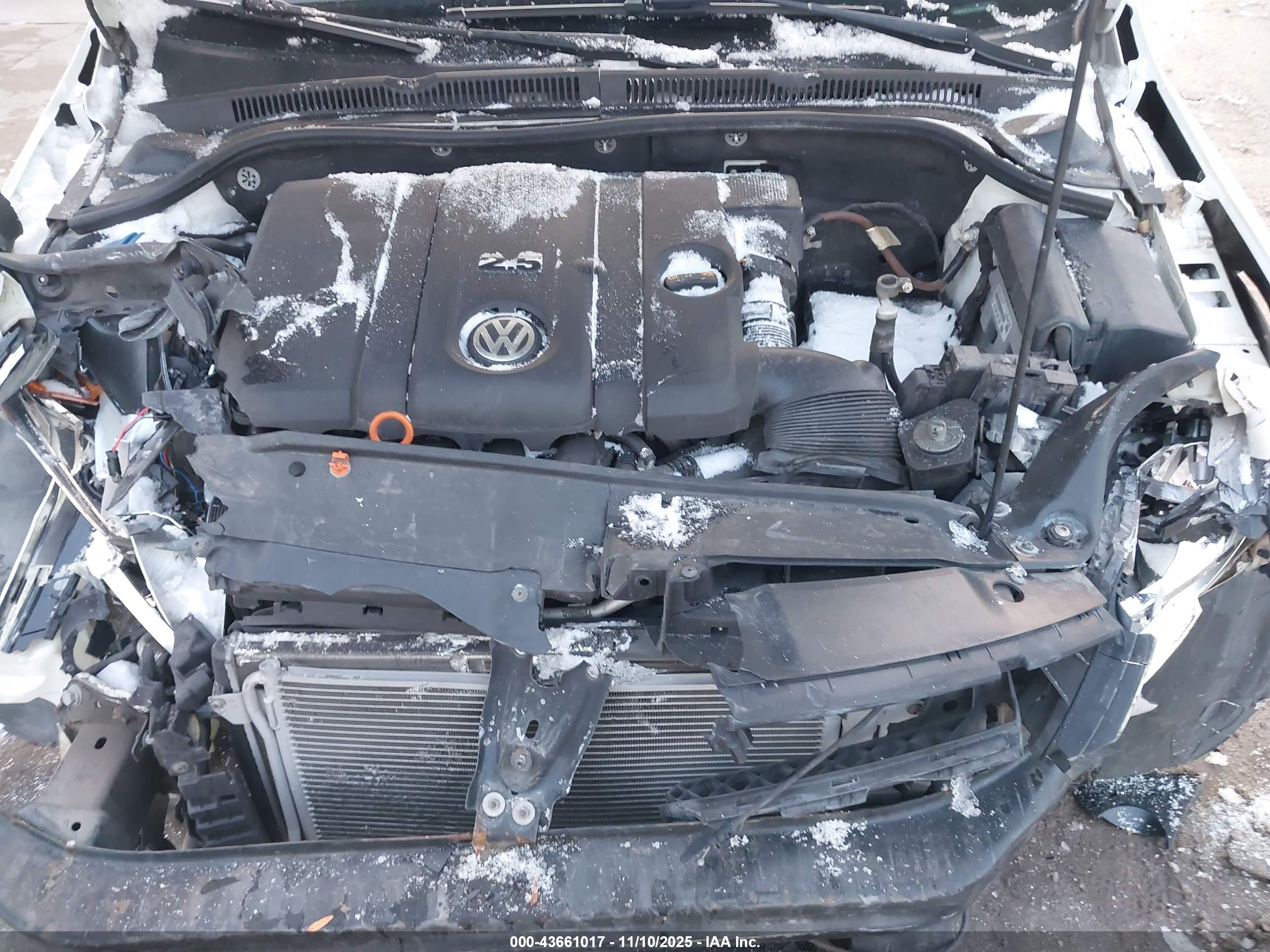 VOLKSWAGEN JETTA image 10