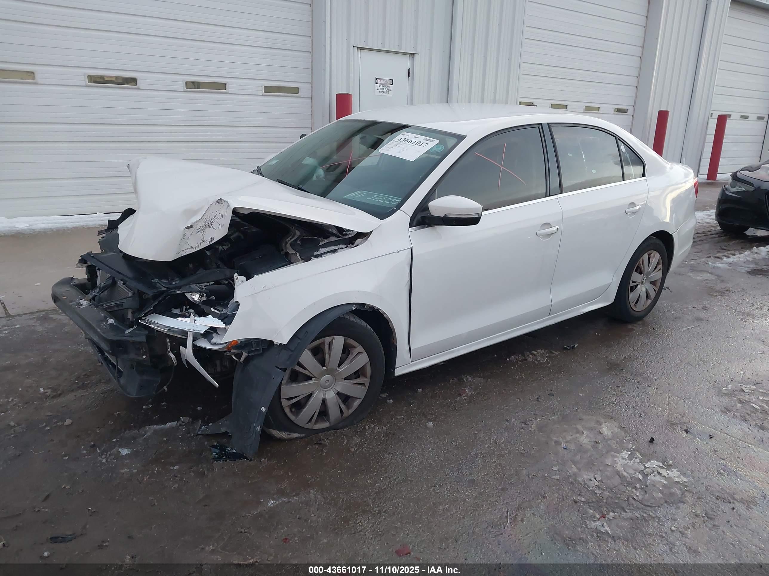 VOLKSWAGEN JETTA image 2