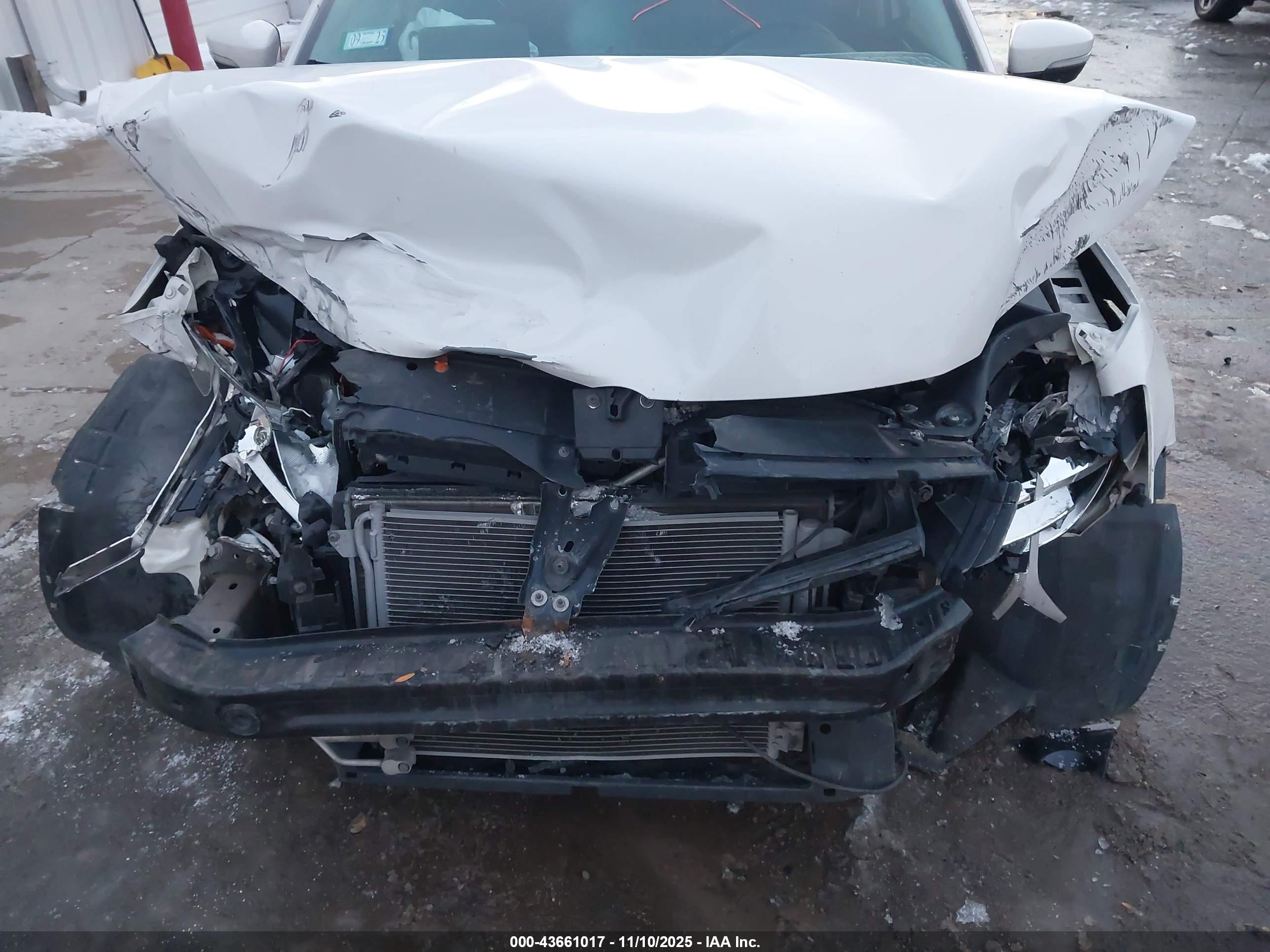 VOLKSWAGEN JETTA image 6