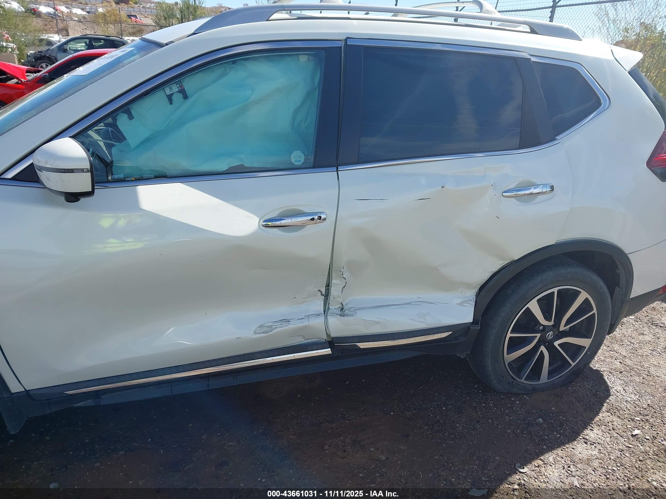 NISSAN ROGUE image 6