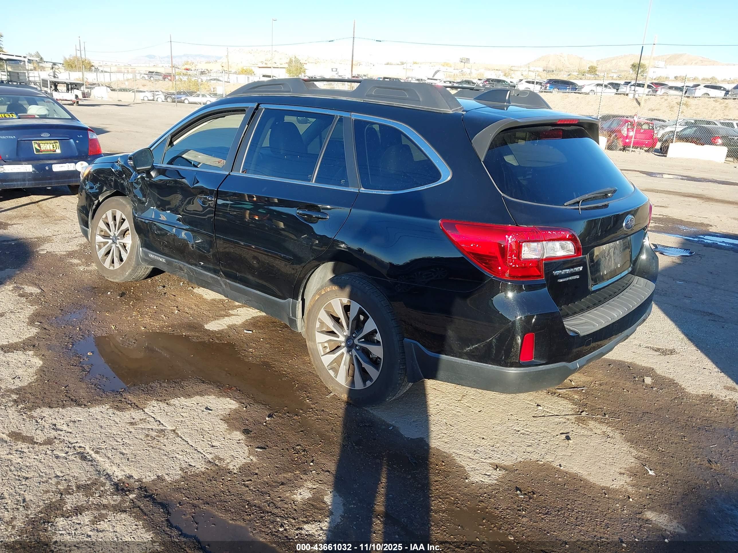SUBARU OUTBACK image 3