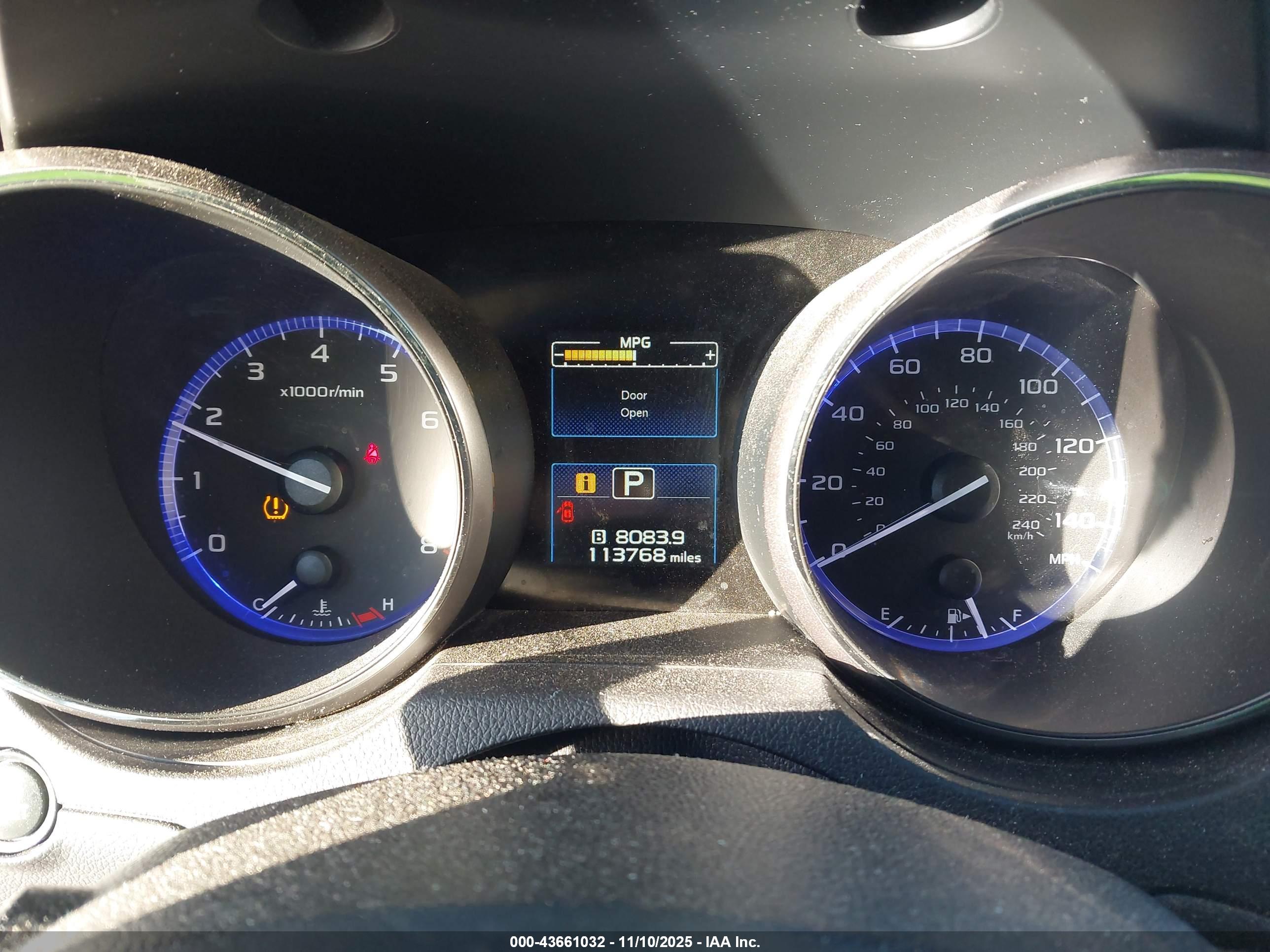 SUBARU OUTBACK image 7