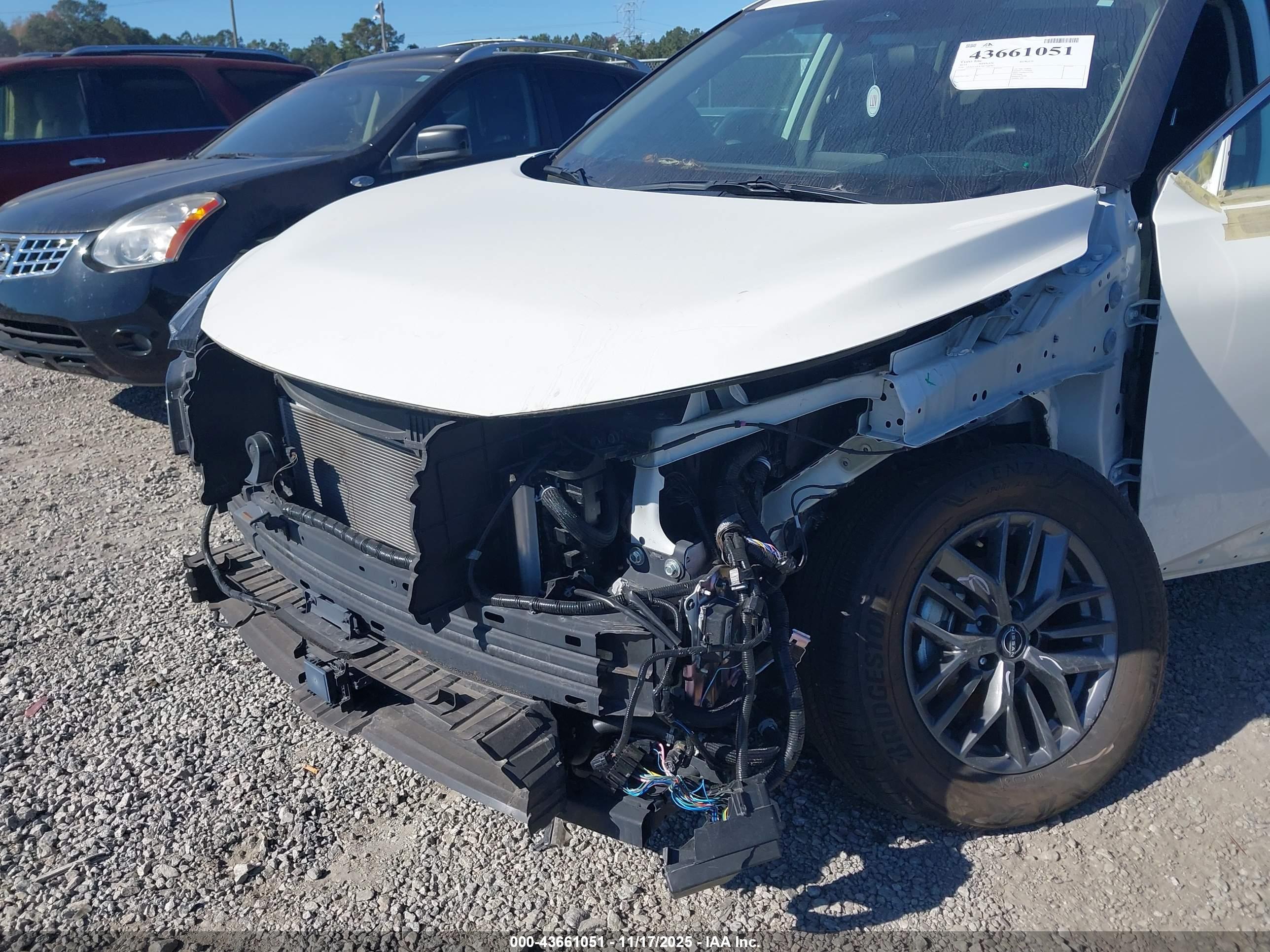 NISSAN ROGUE image 6