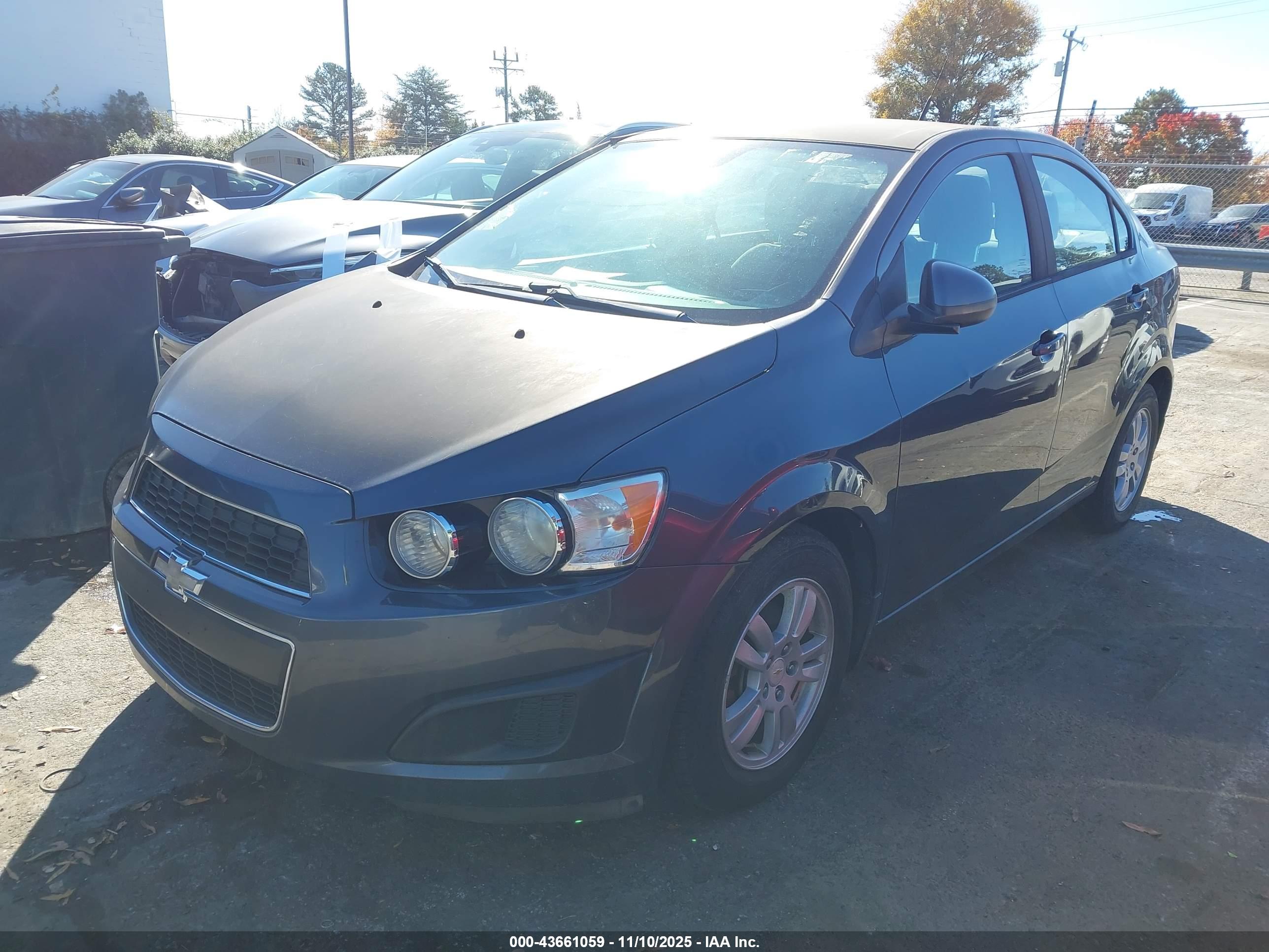 CHEVROLET SONIC image 2