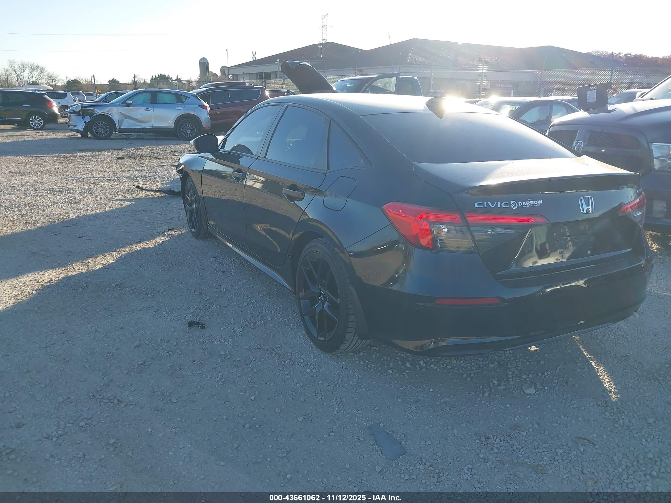 HONDA CIVIC image 3