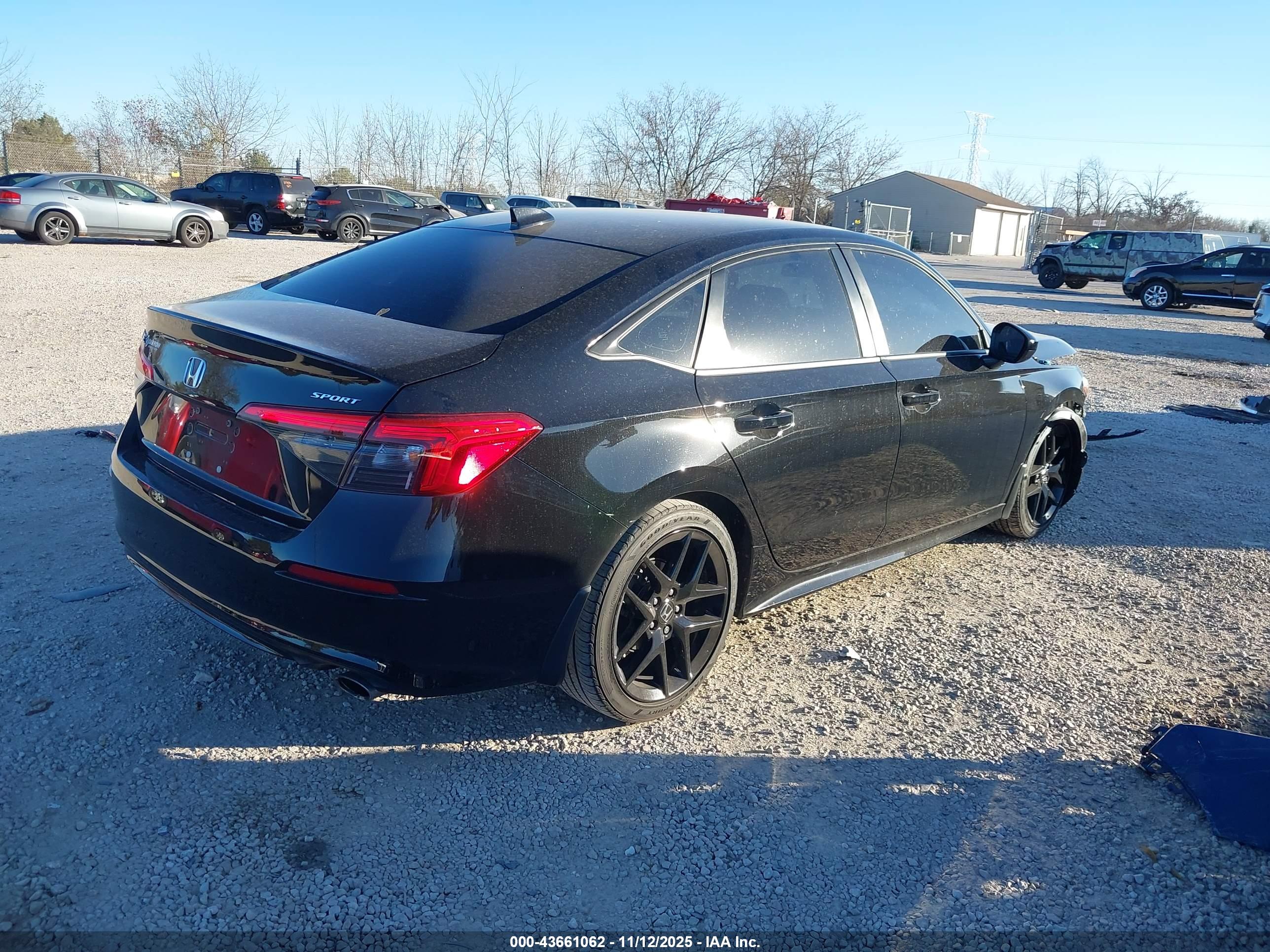 HONDA CIVIC image 4