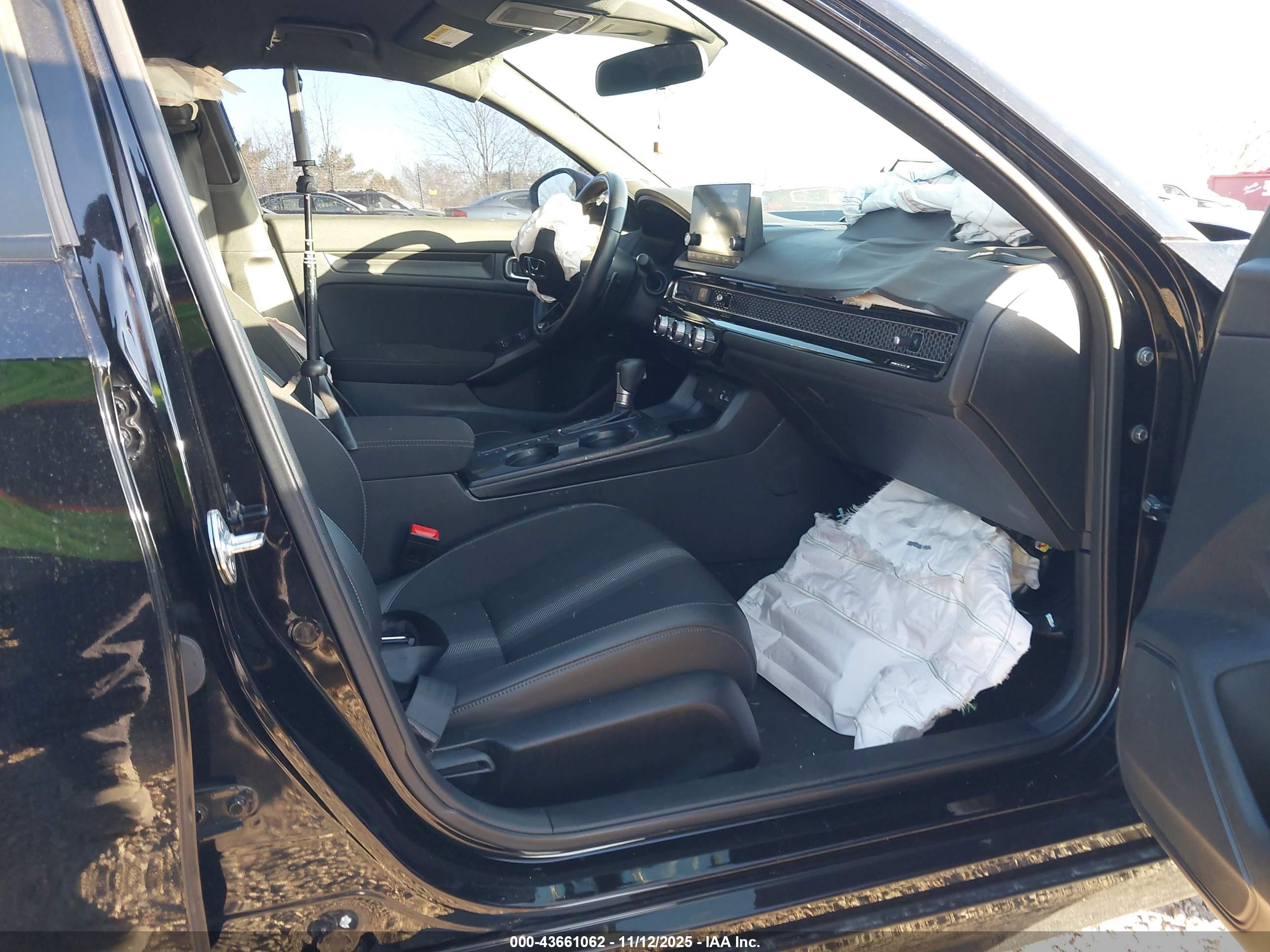 HONDA CIVIC image 5