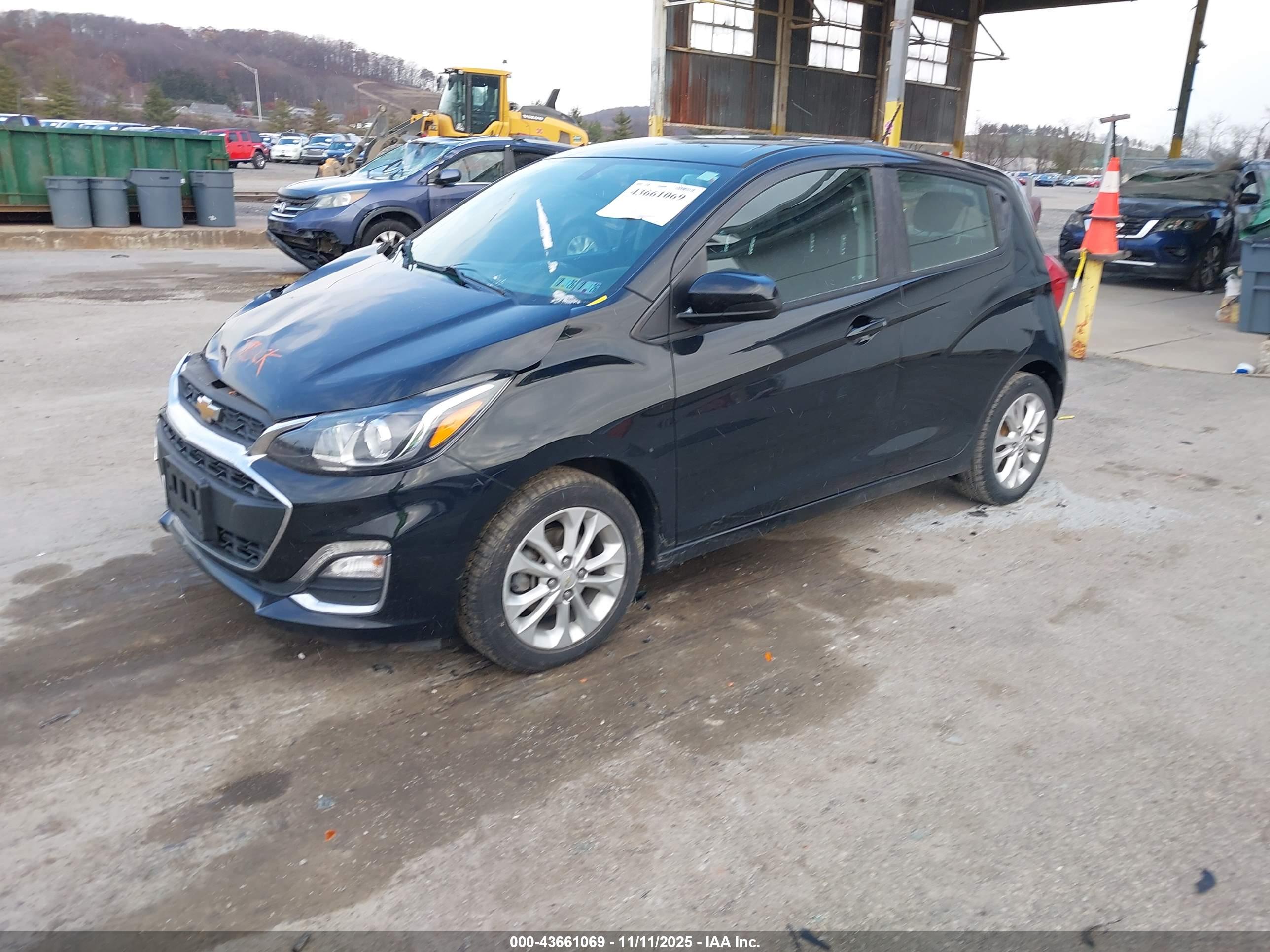 CHEVROLET SPARK image 2