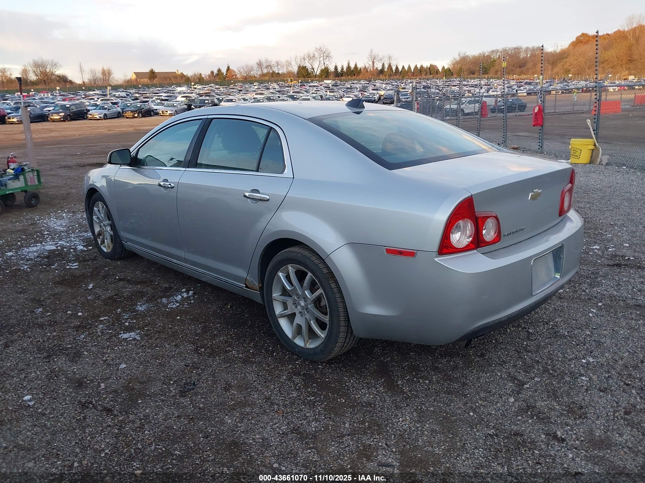 CHEVROLET MALIBU image 3
