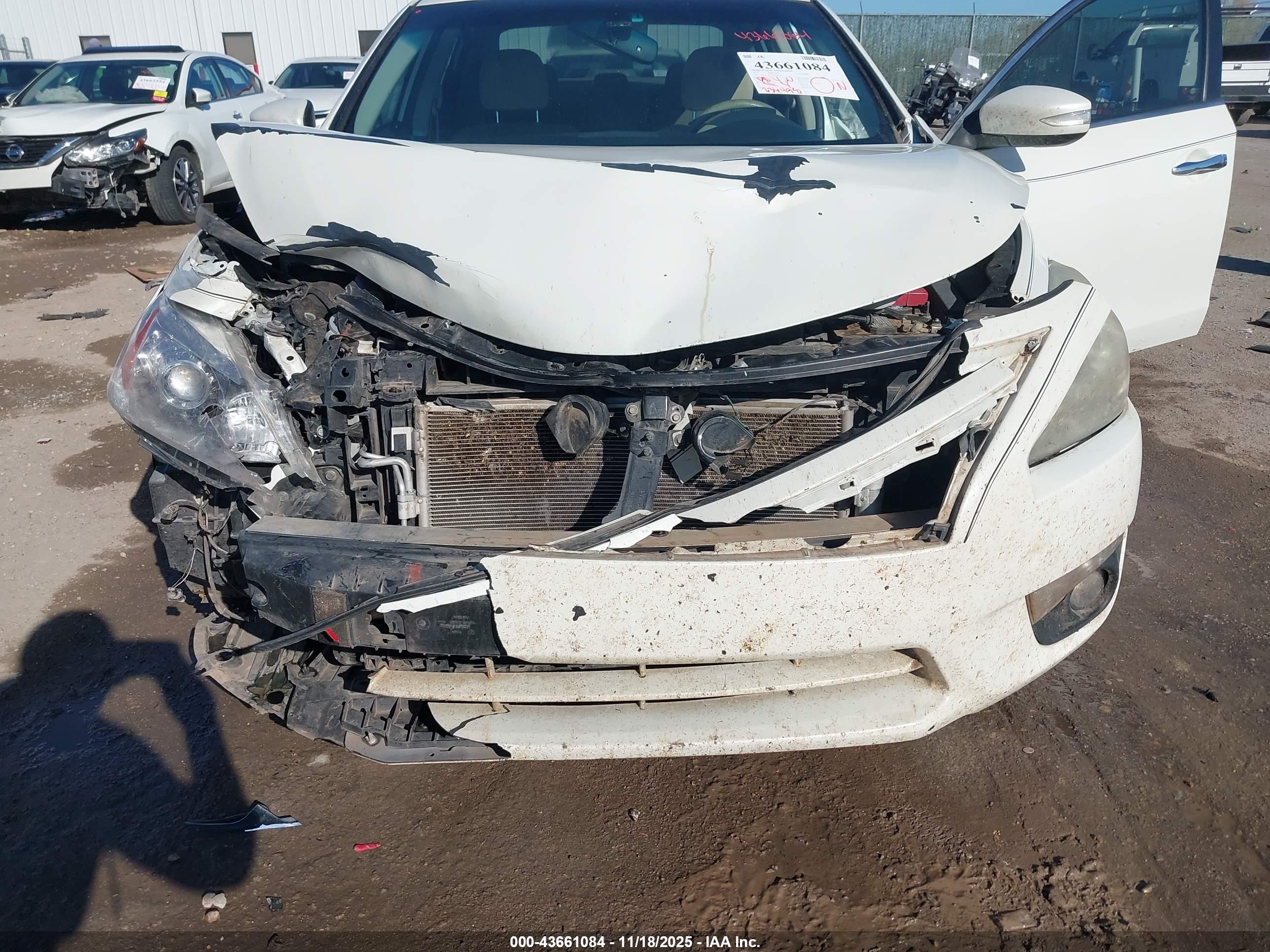 NISSAN ALTIMA image 6