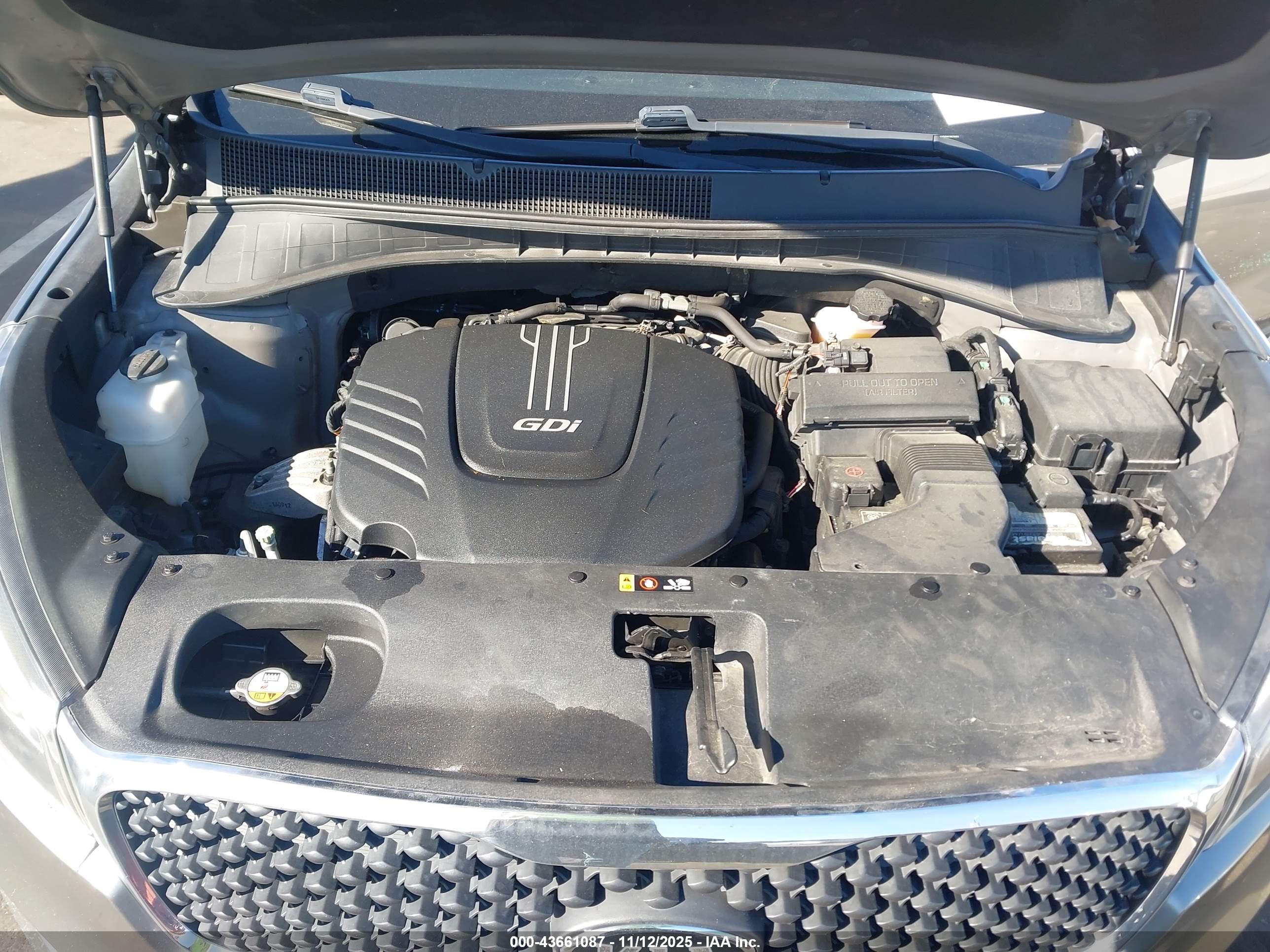 KIA SORENTO image 10
