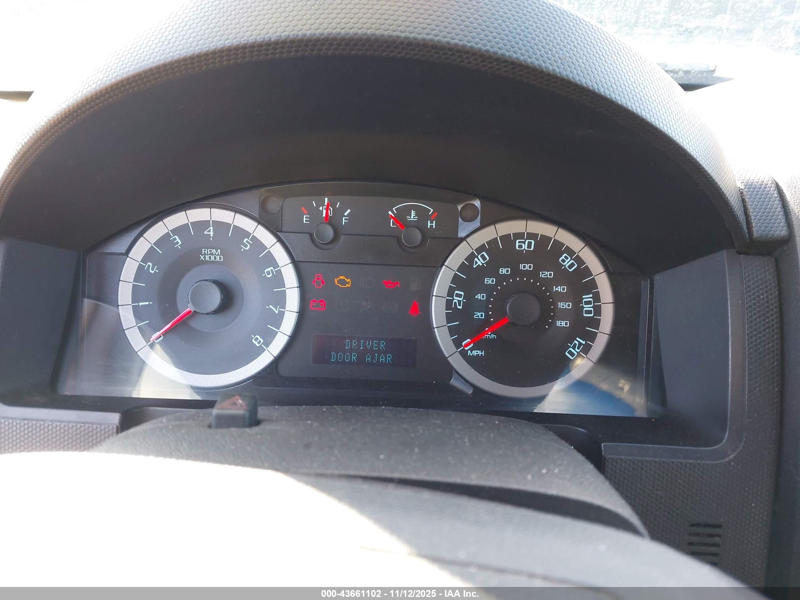 FORD ESCAPE image 7