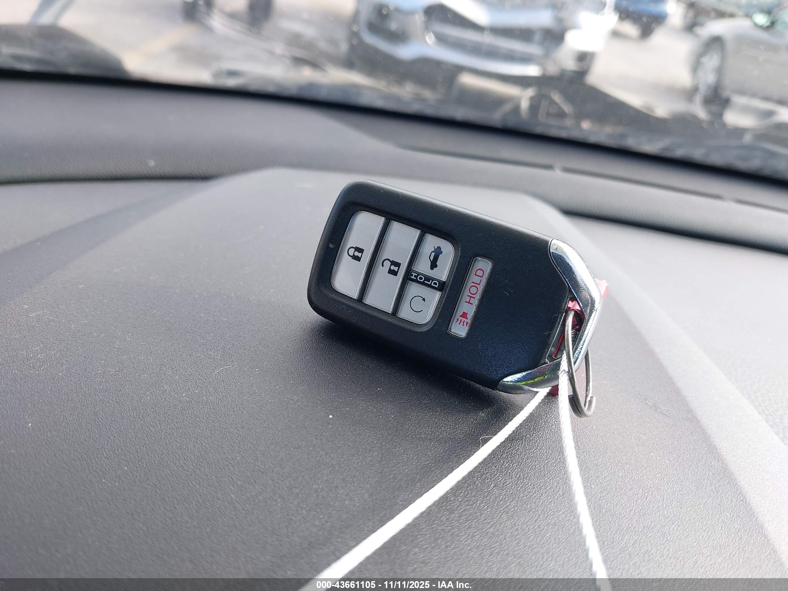 HONDA CIVIC image 11