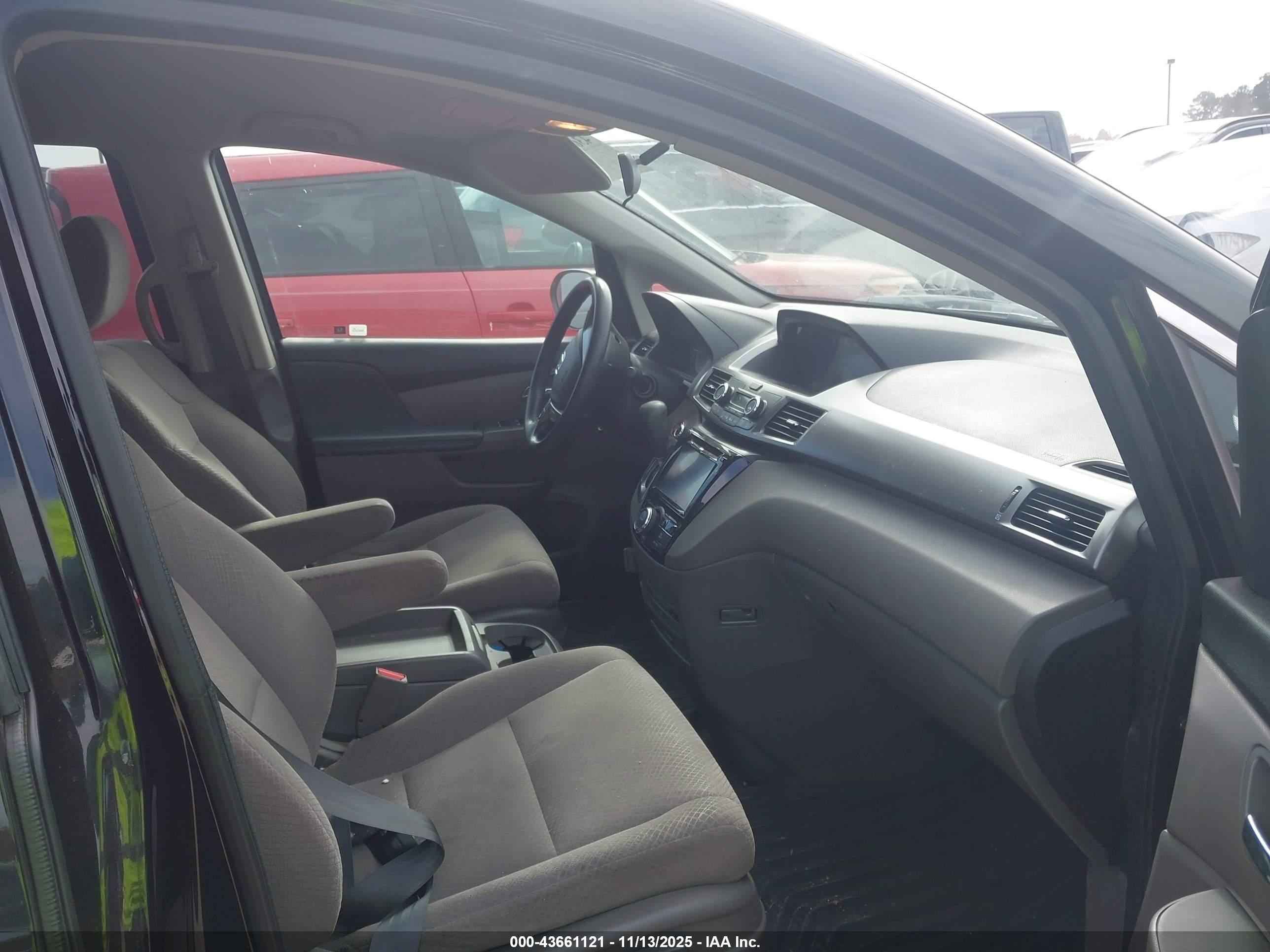 HONDA ODYSSEY image 5