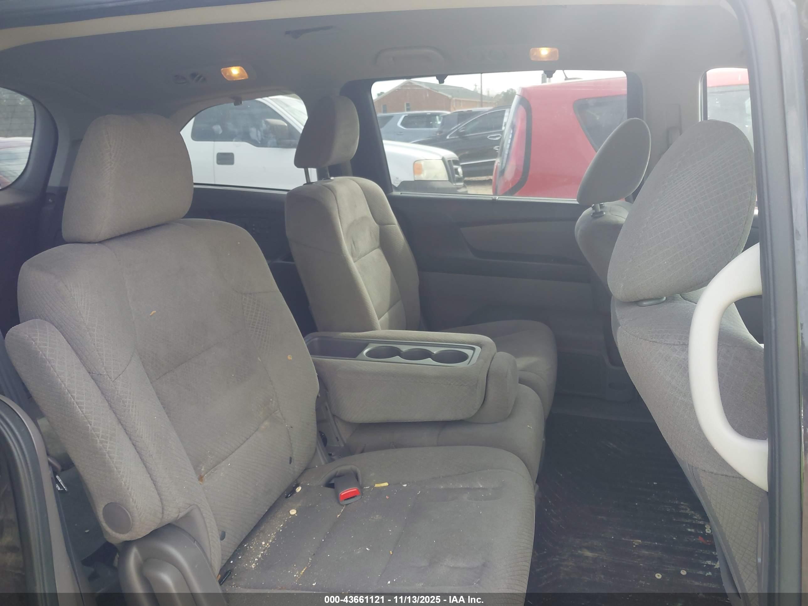HONDA ODYSSEY image 8