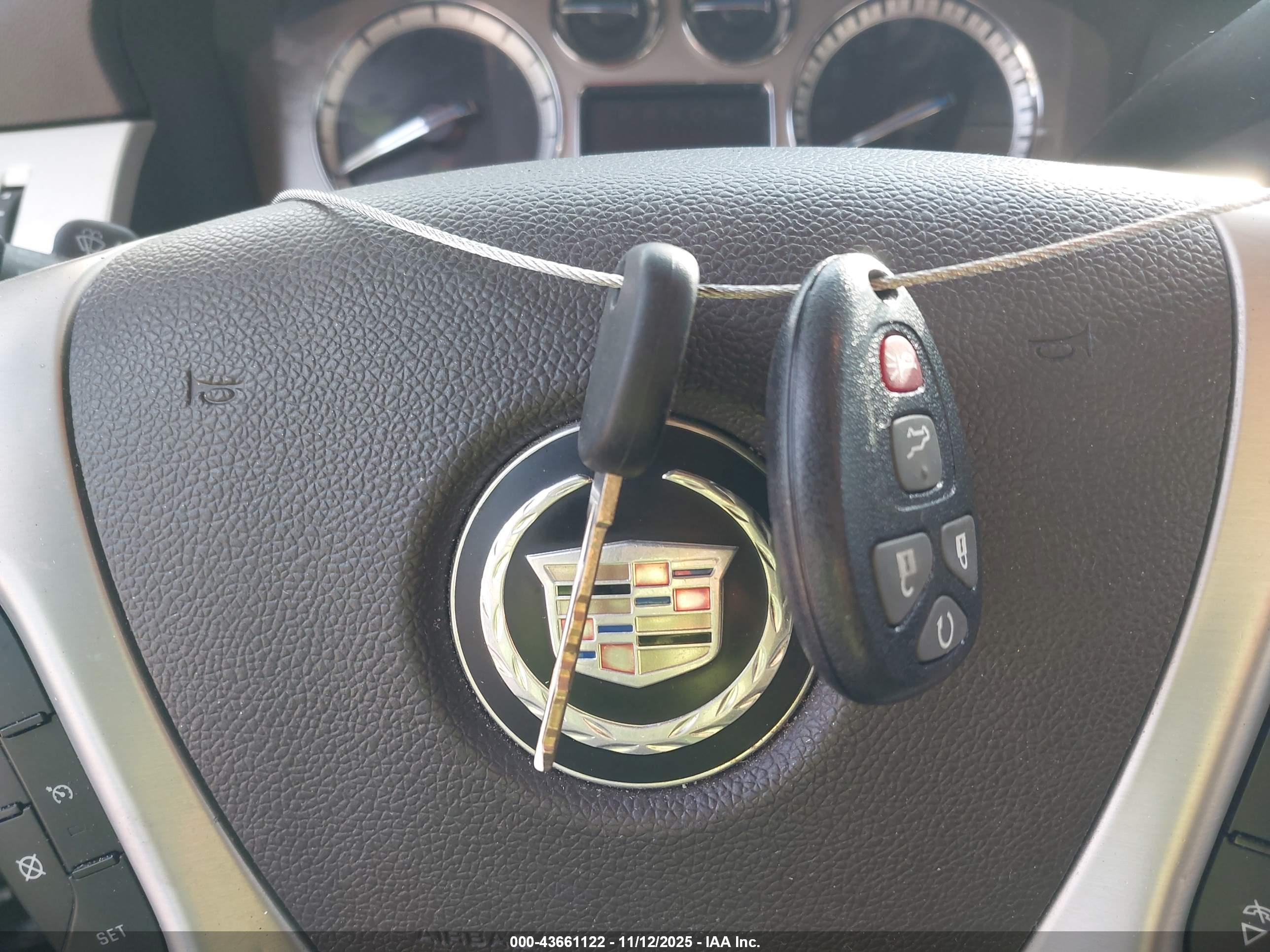 CADILLAC ESCALADE image 11