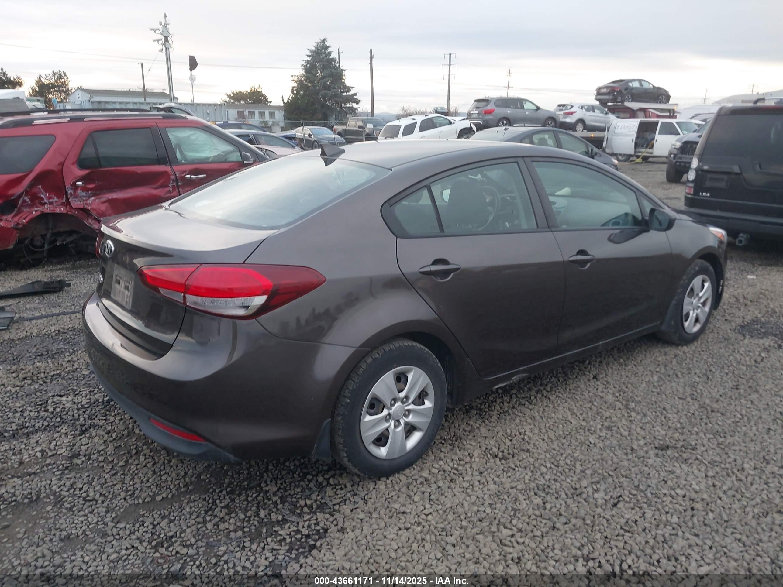 KIA FORTE image 4