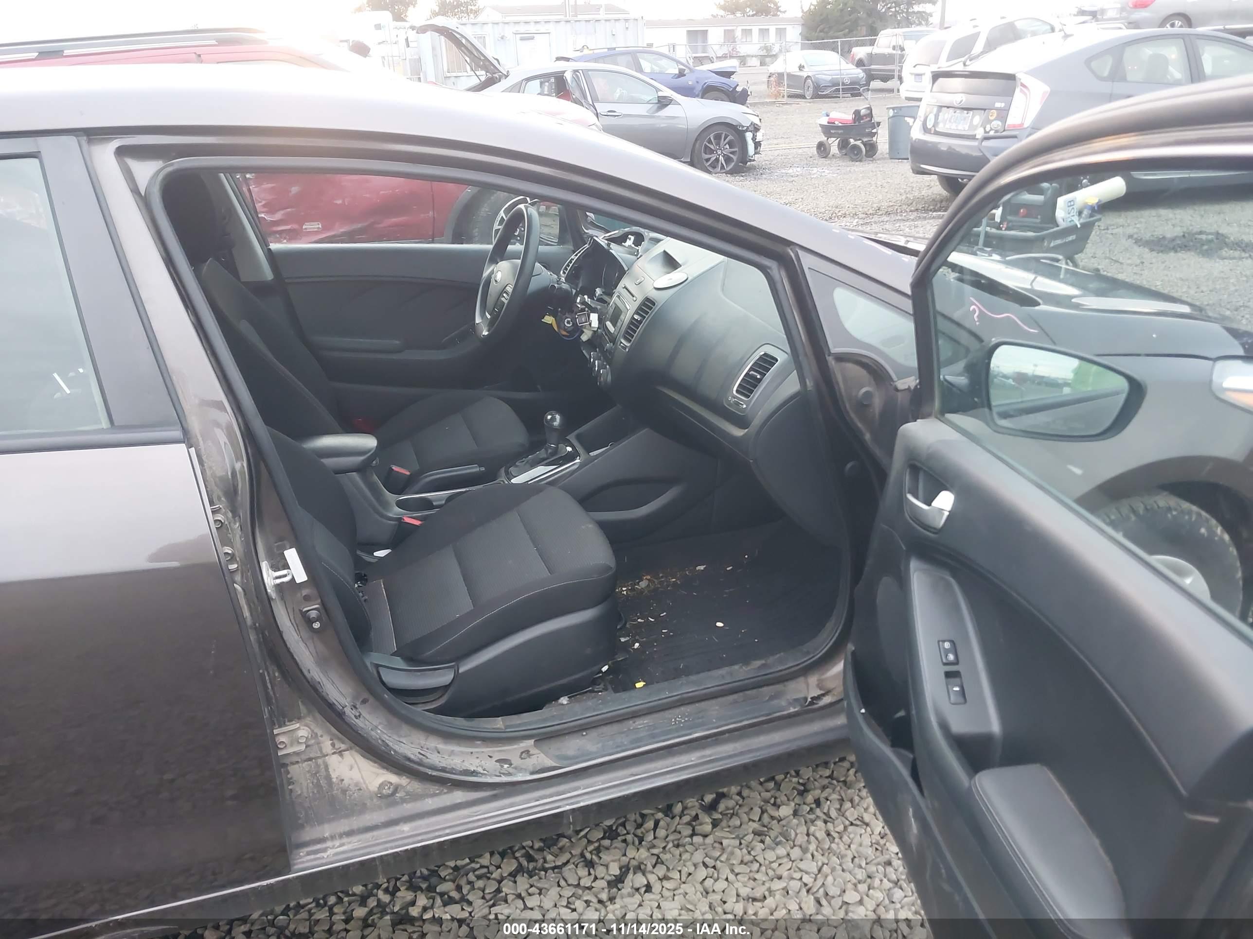 KIA FORTE image 5