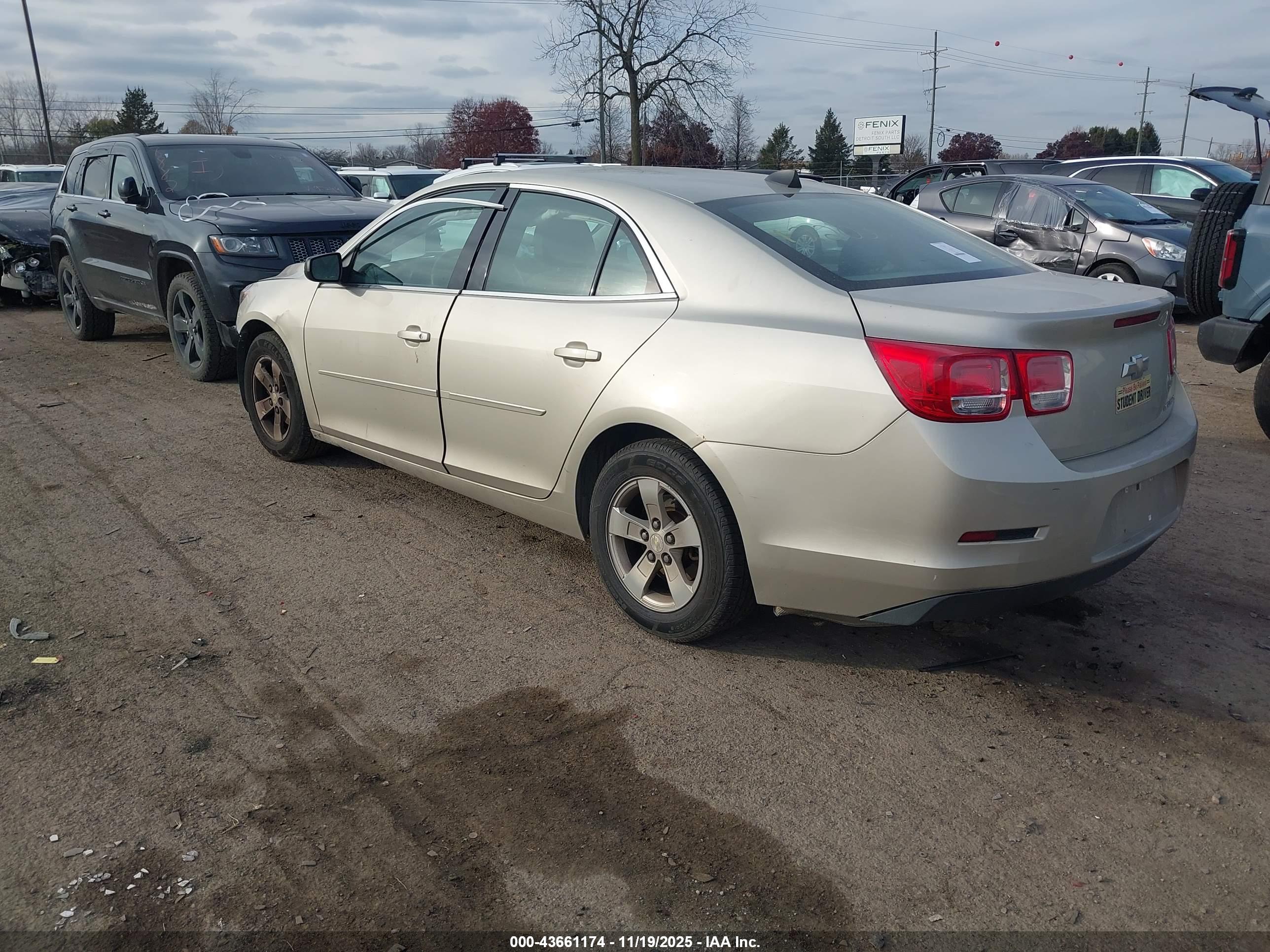 CHEVROLET MALIBU image 3