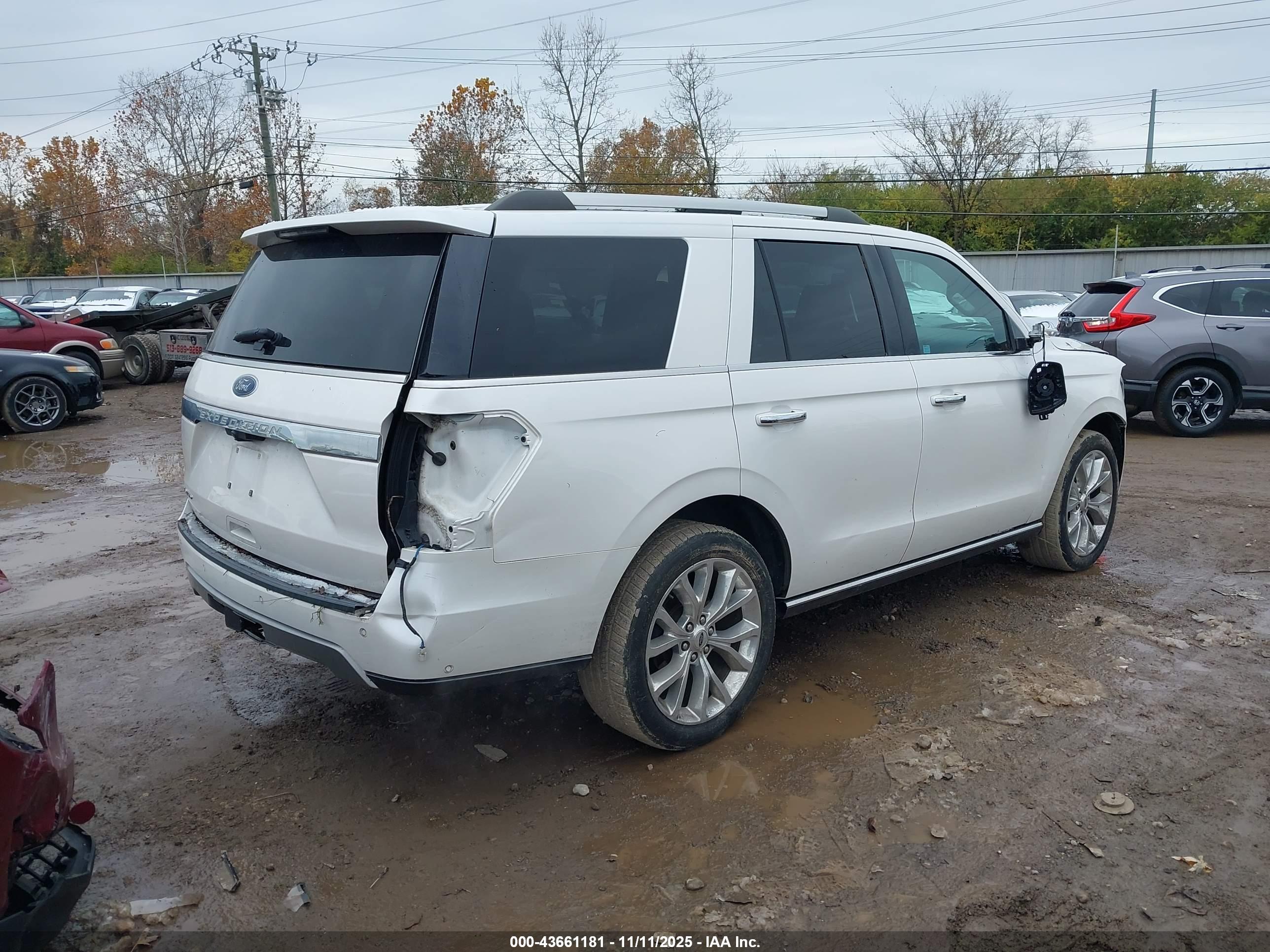 FORD EXPEDITION image 4