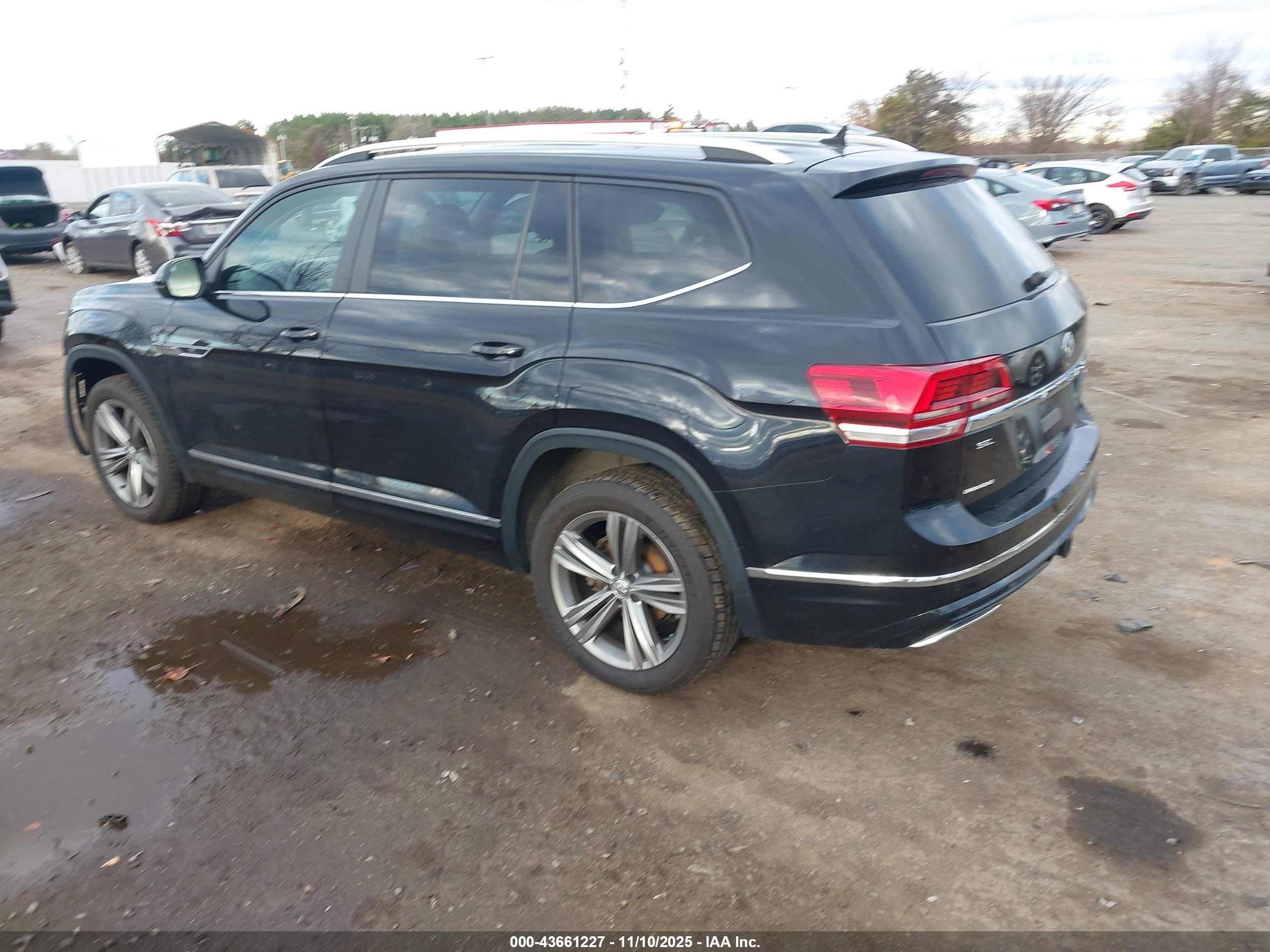 VOLKSWAGEN ATLAS image 3