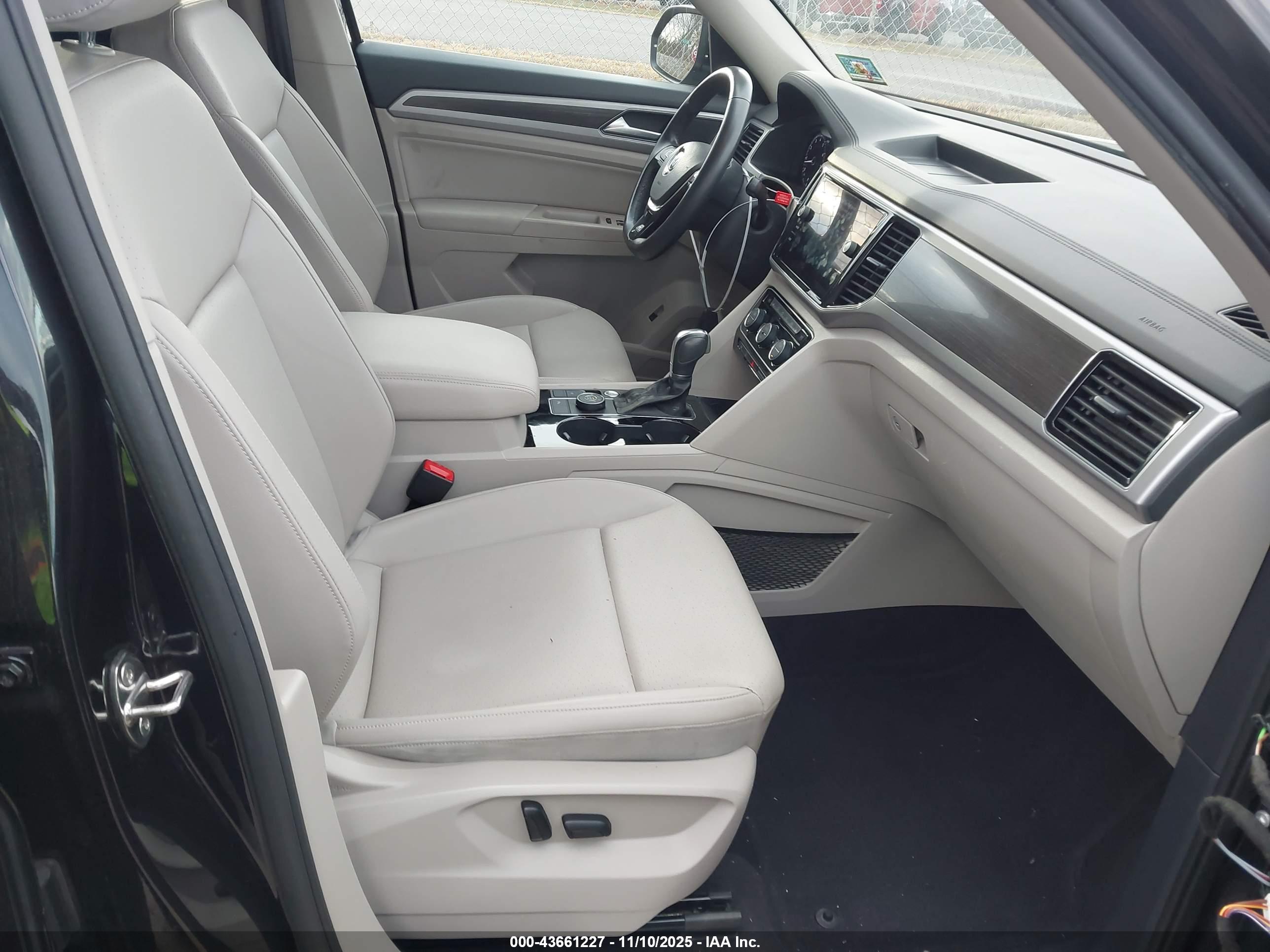VOLKSWAGEN ATLAS image 5