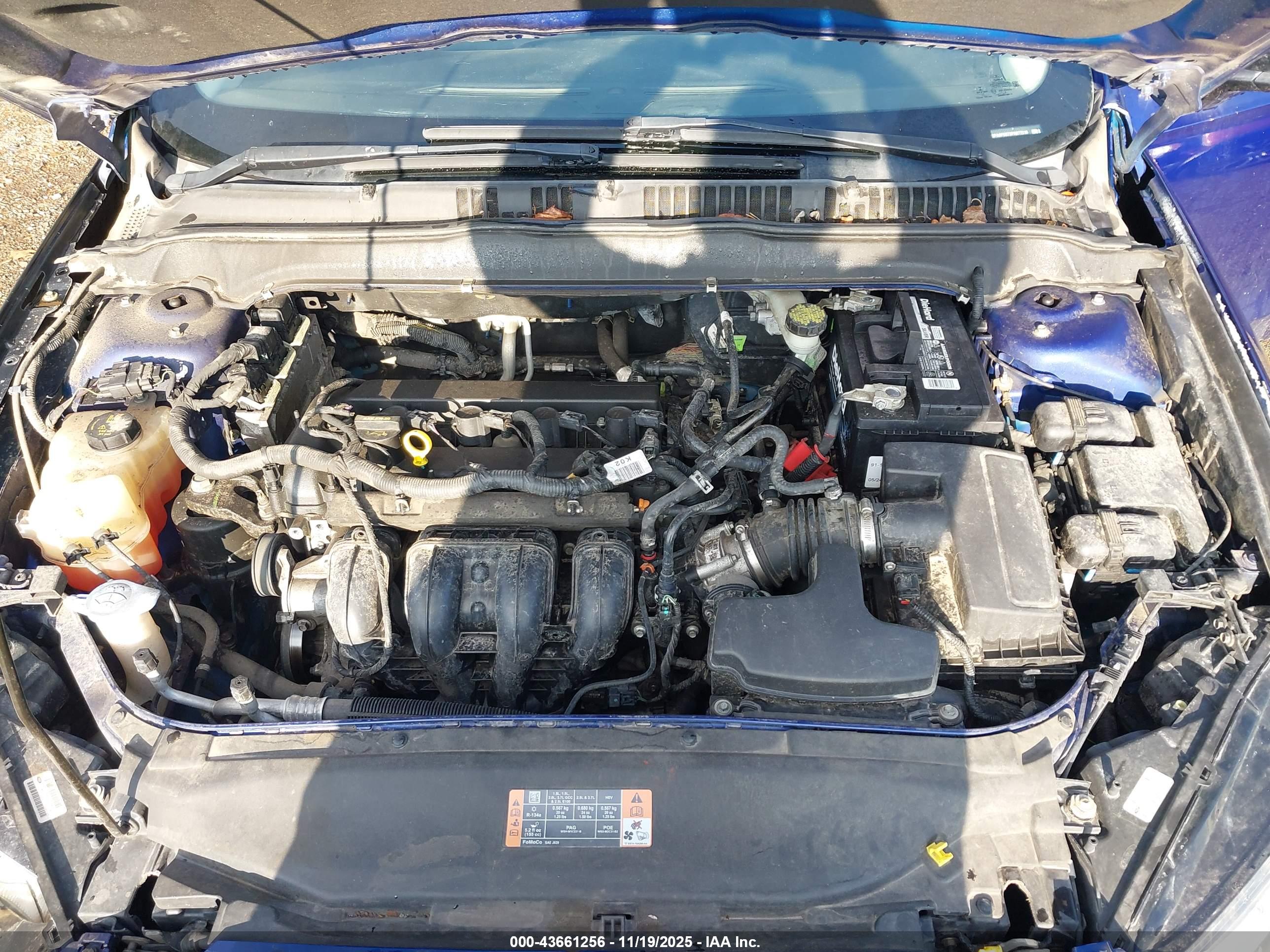 FORD FUSION image 10