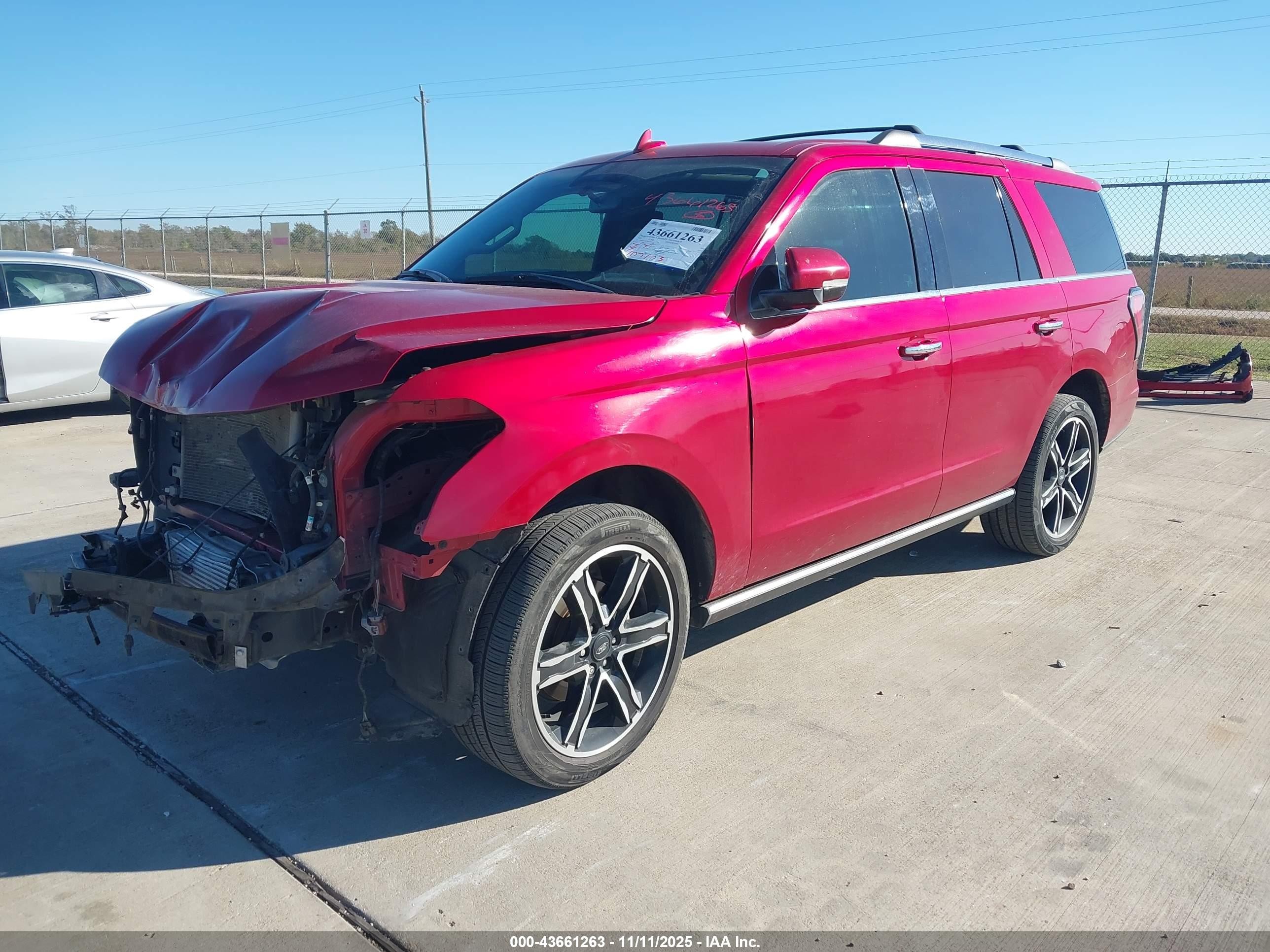 FORD EXPEDITION image 2