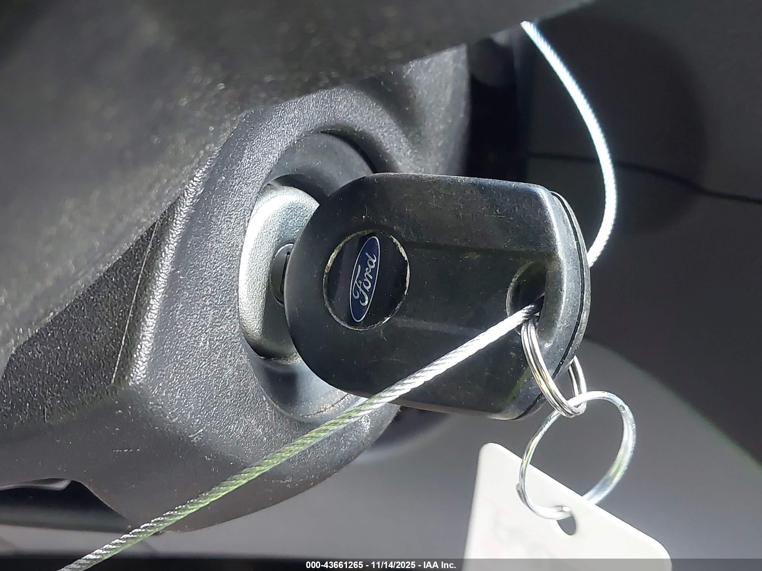 FORD TRANSIT-250 image 11